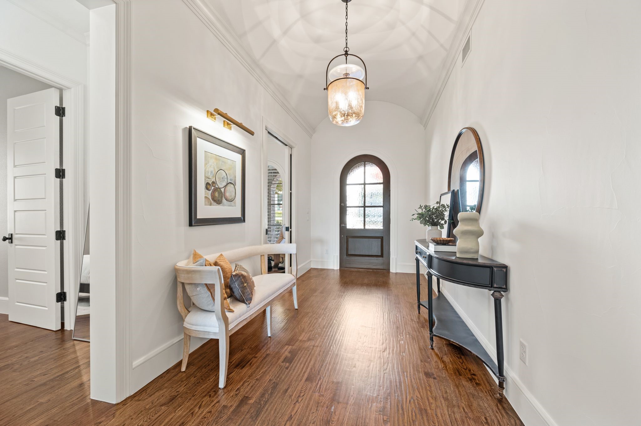 909 Winding Ridge Trail