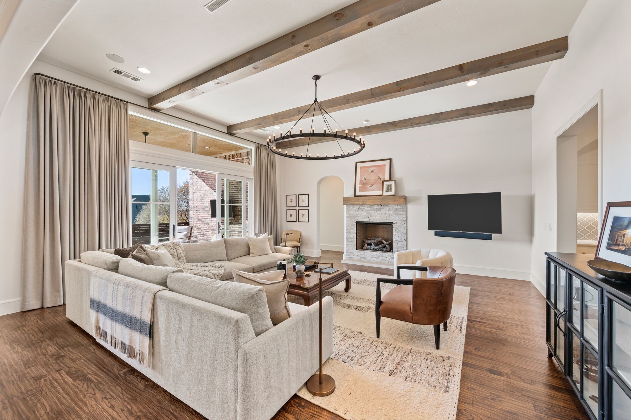 909 Winding Ridge Trail