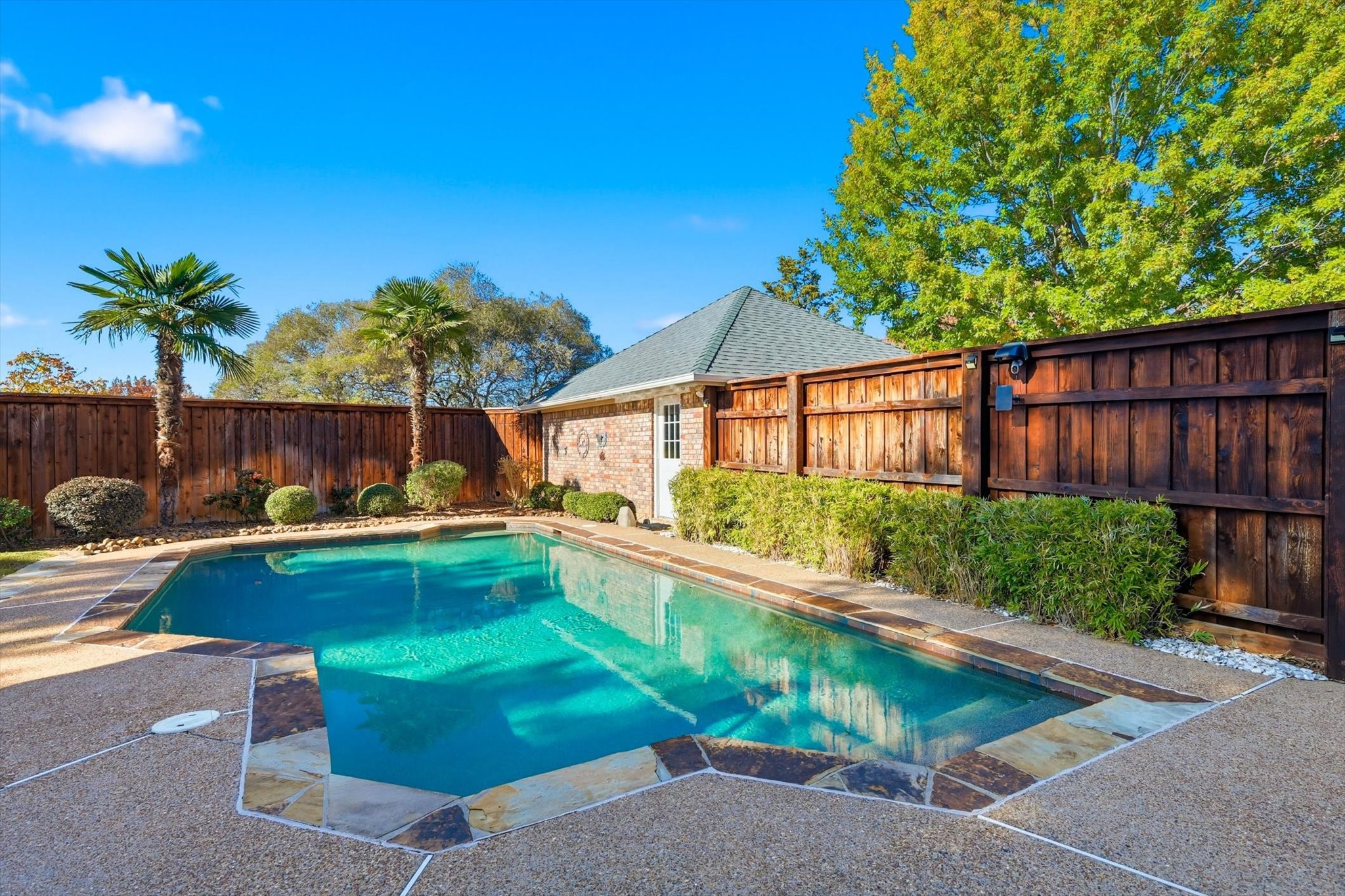 5300 Huntington Court