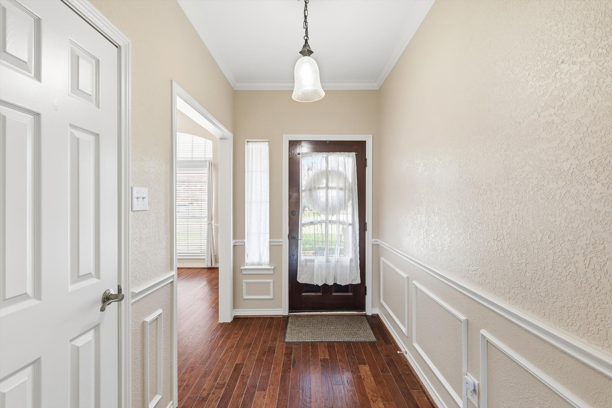 5300 Huntington Court