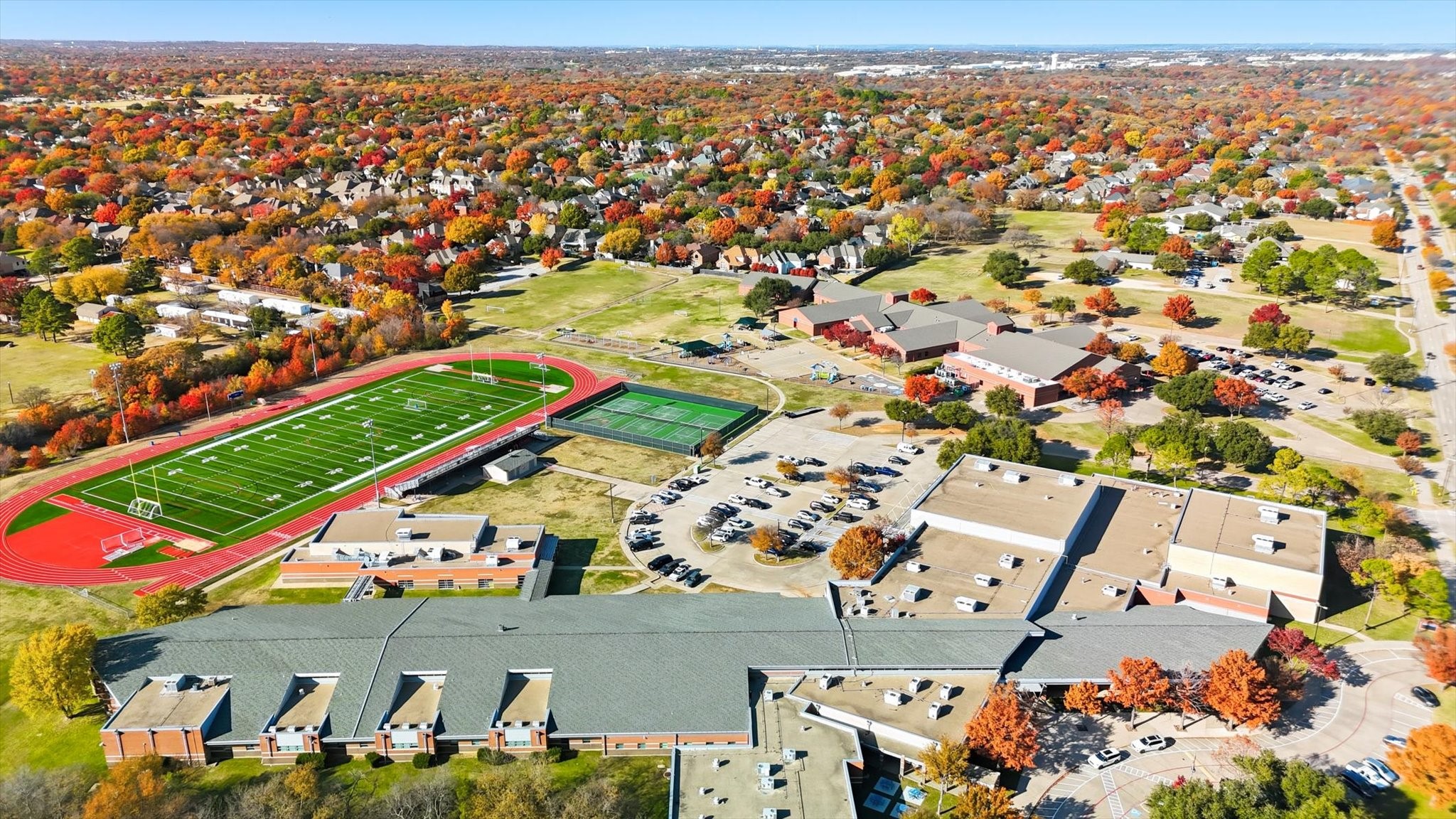 5300 Huntington Court