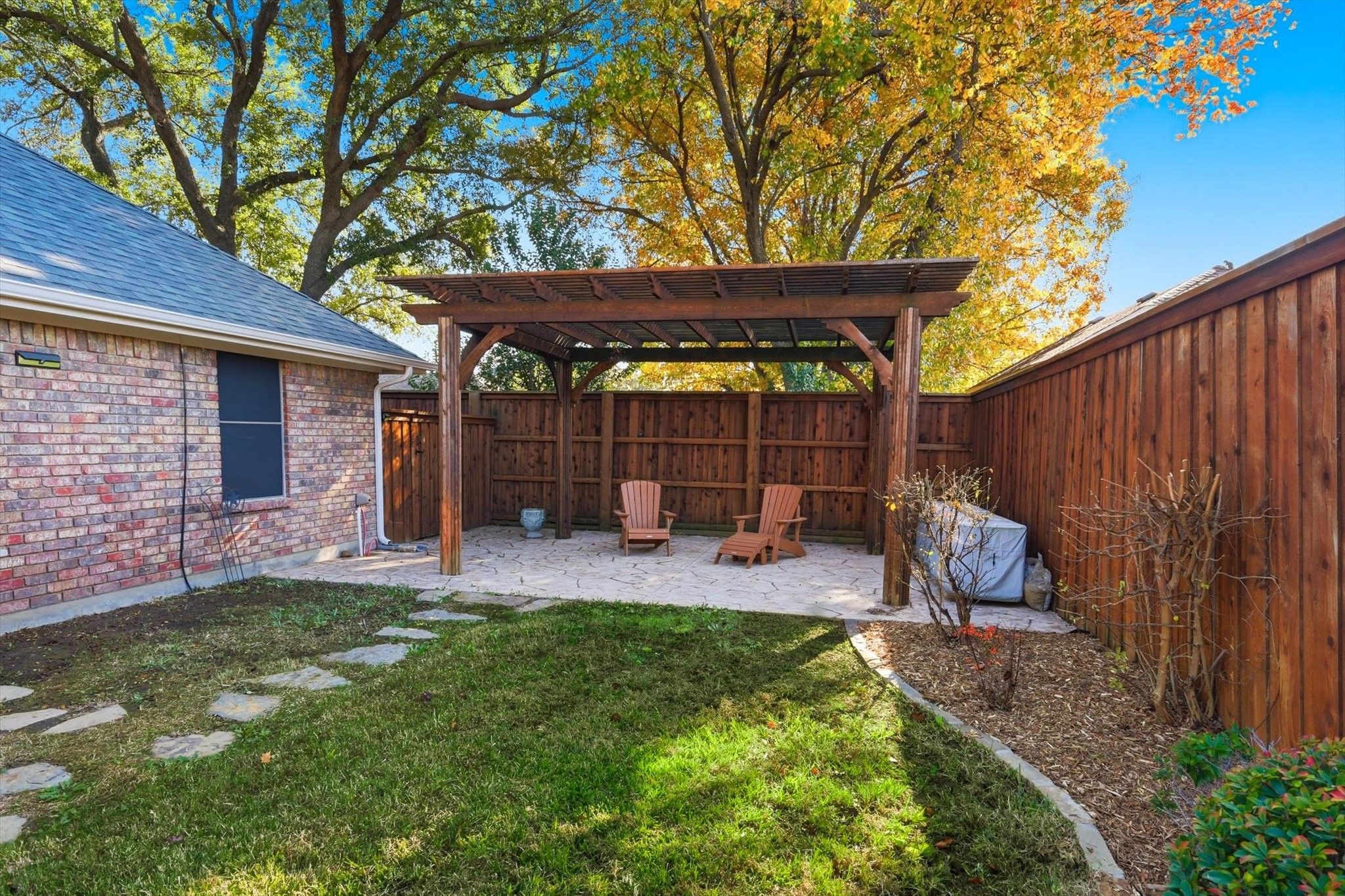 5300 Huntington Court