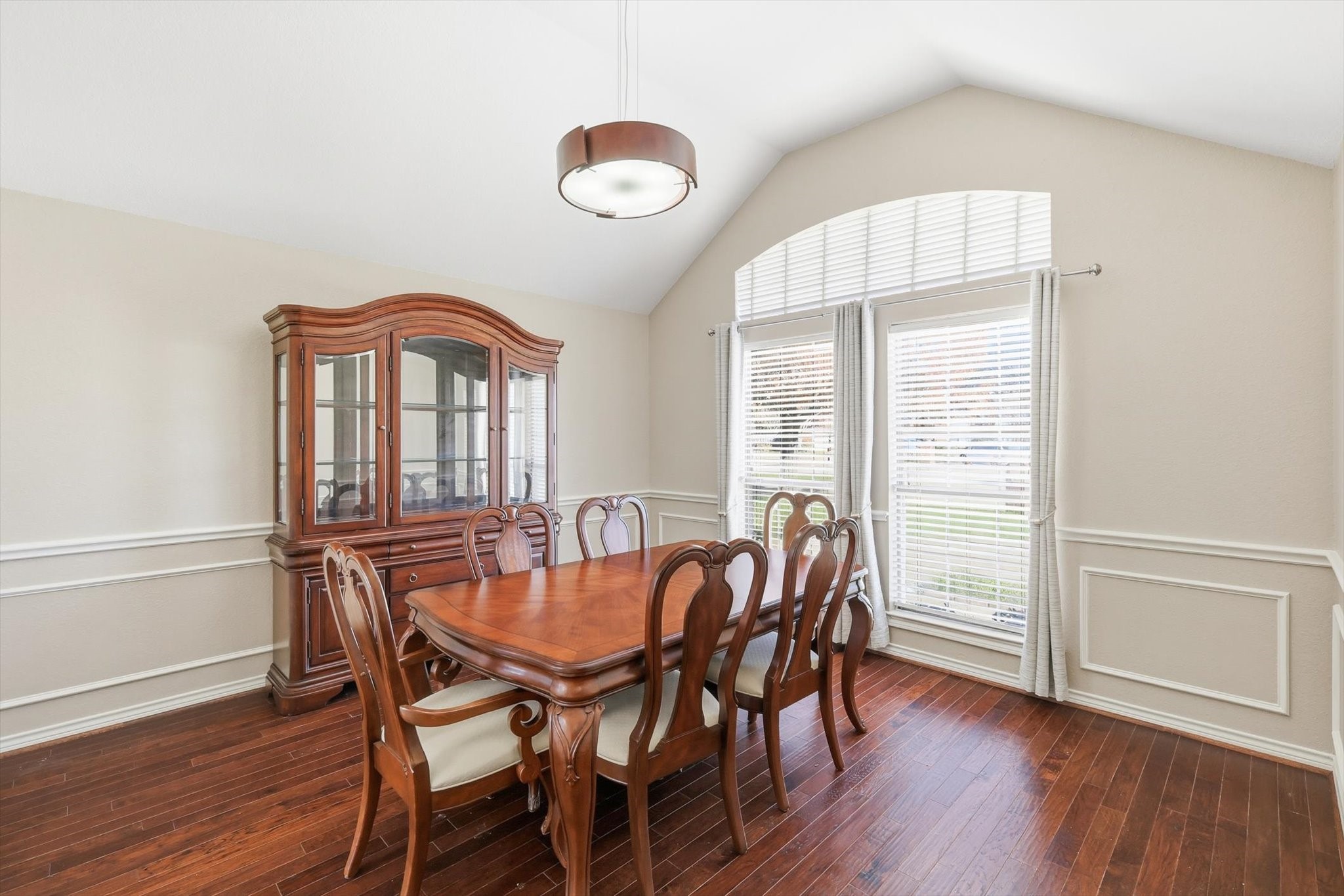 5300 Huntington Court