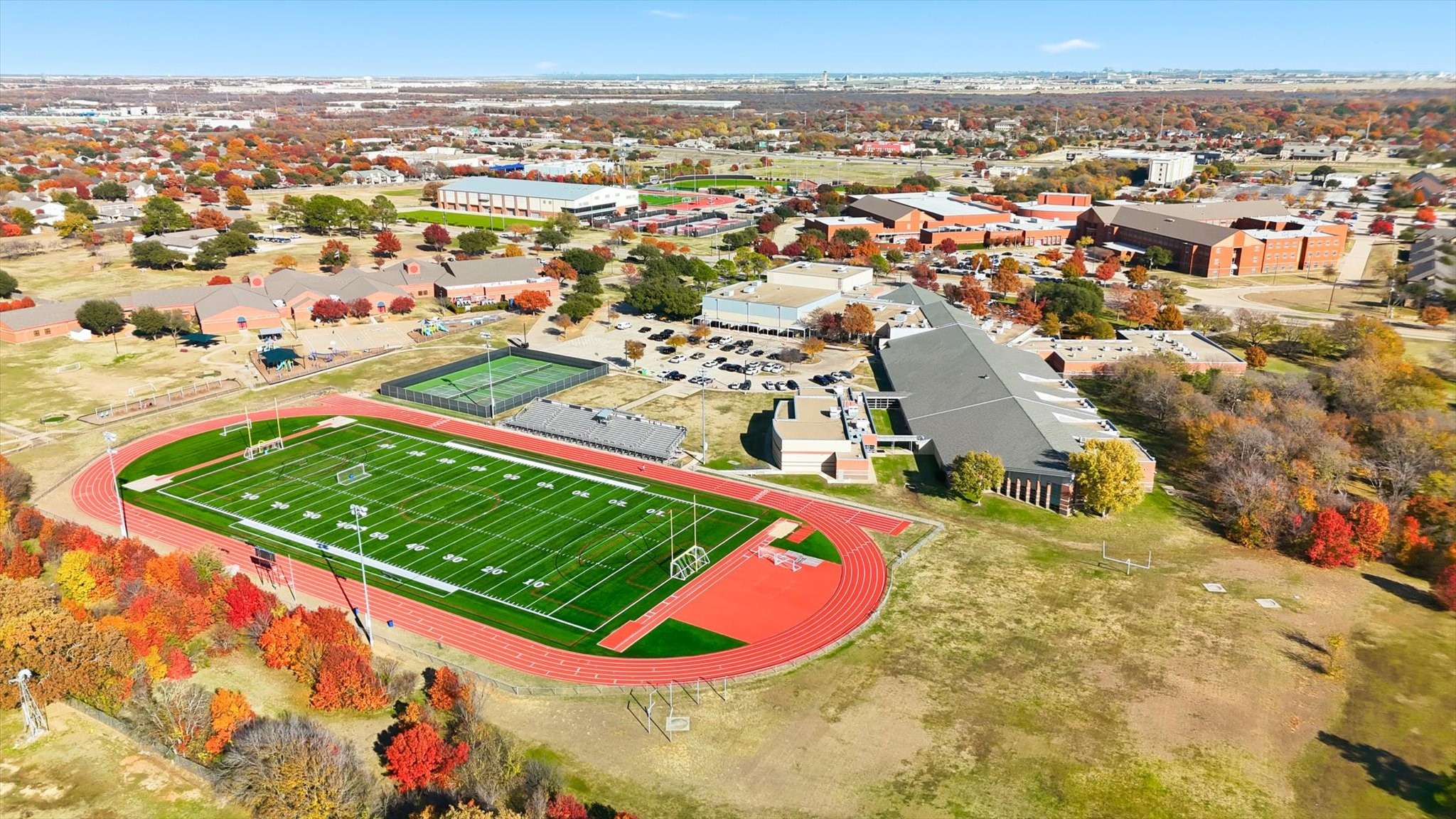 5300 Huntington Court