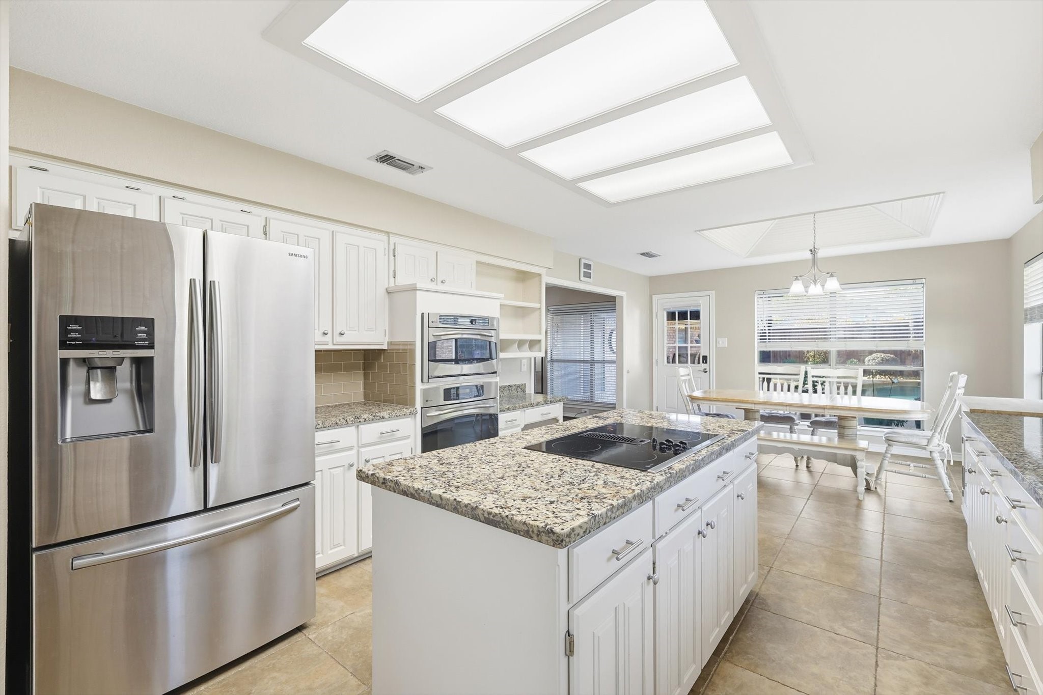 5300 Huntington Court