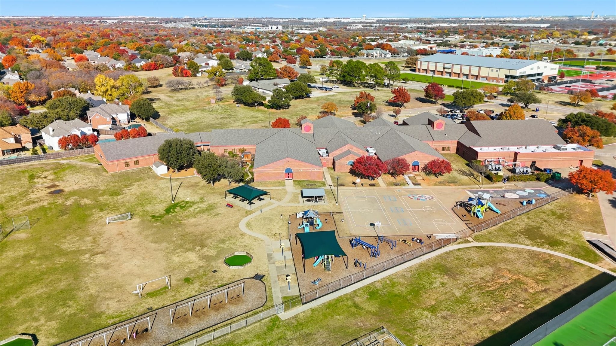 5300 Huntington Court