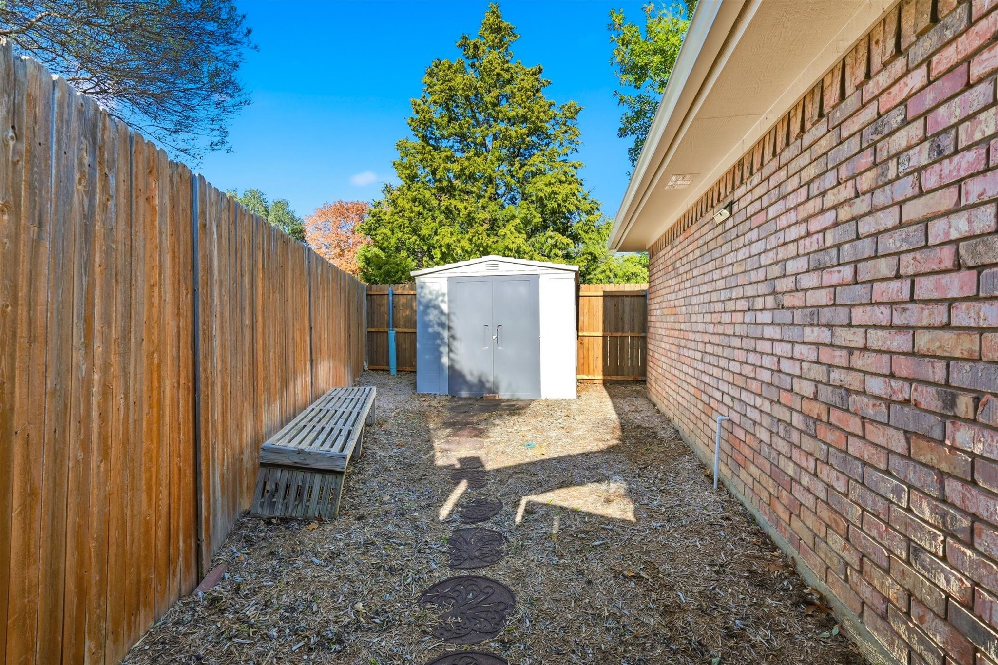 5300 Huntington Court