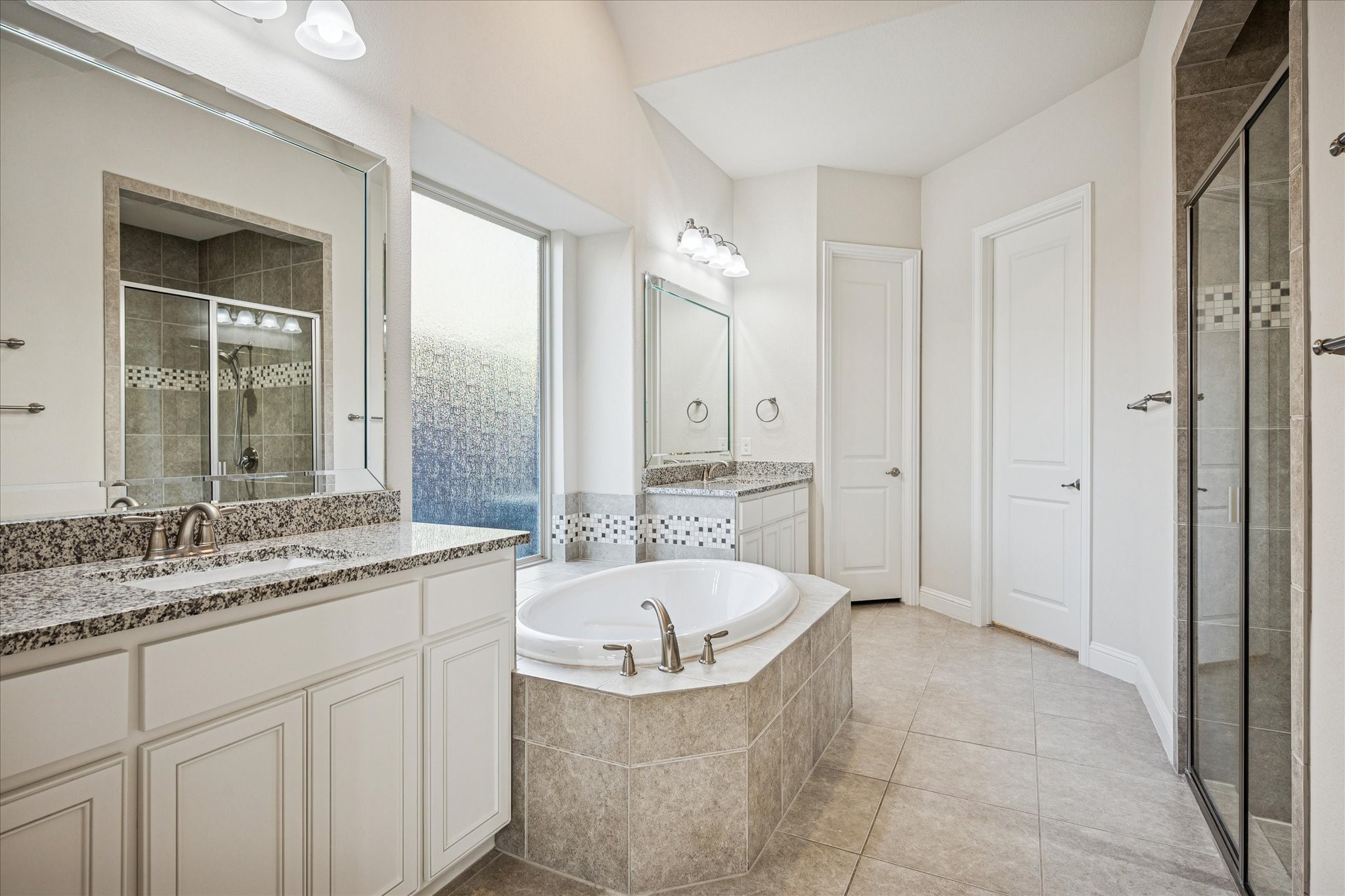 7305 Kinley Court