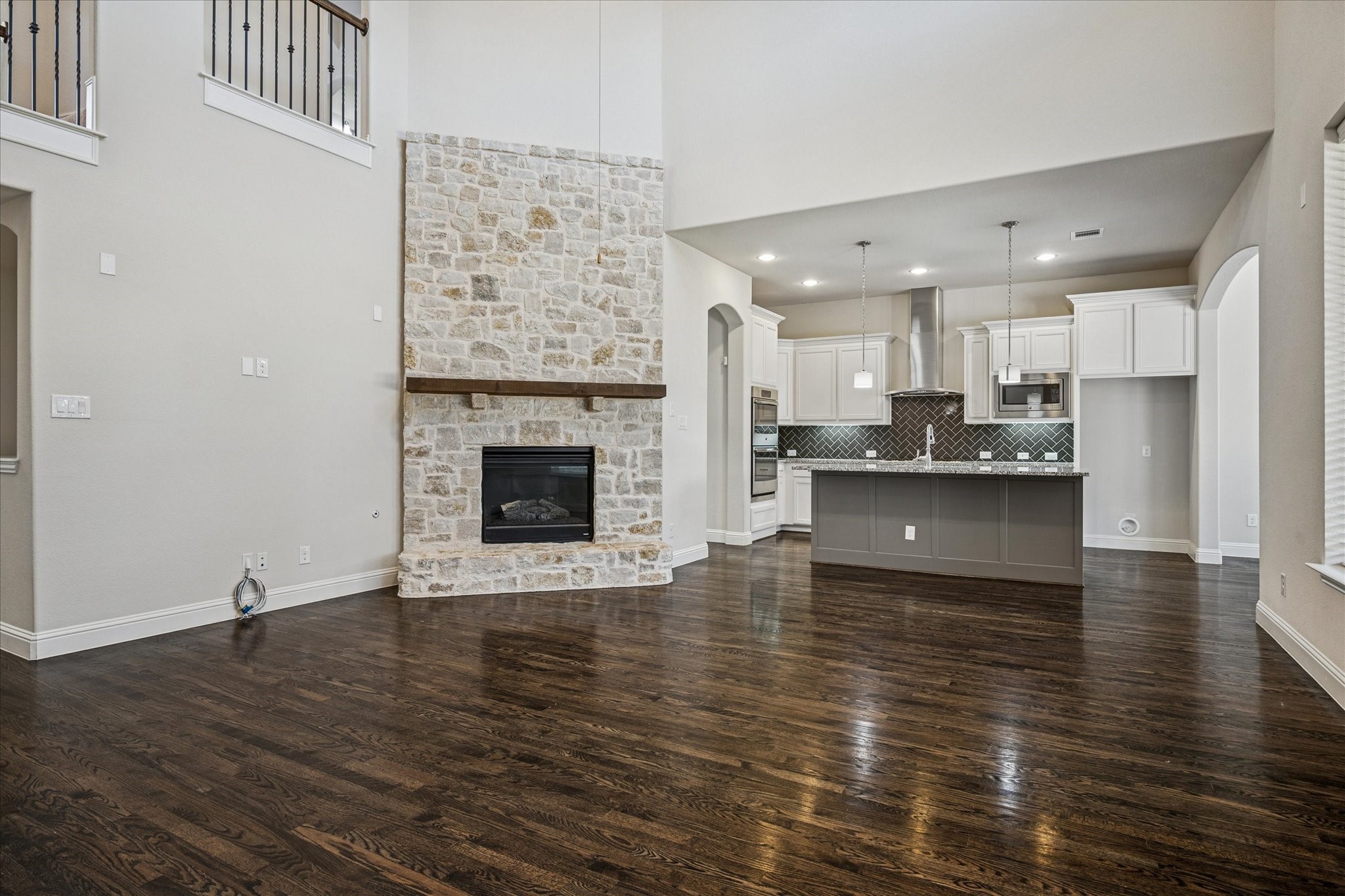 7305 Kinley Court