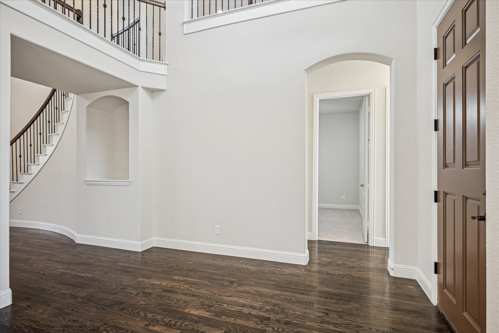 7305 Kinley Court