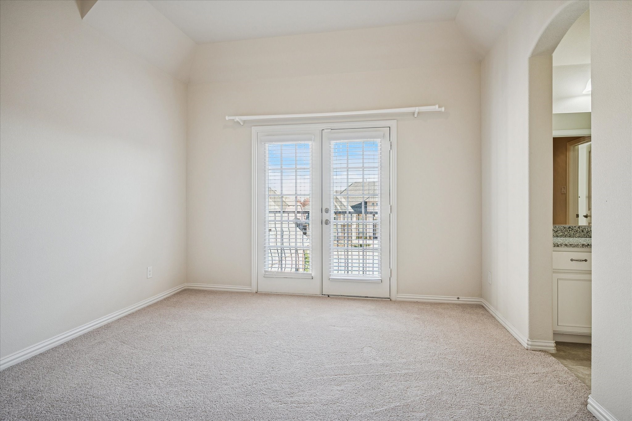 7305 Kinley Court
