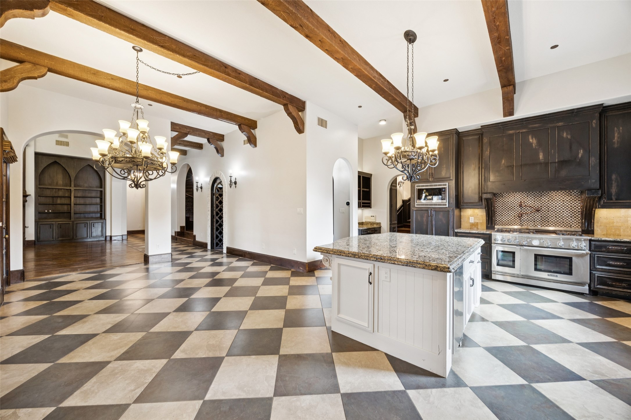 1508 Glenmeade Court