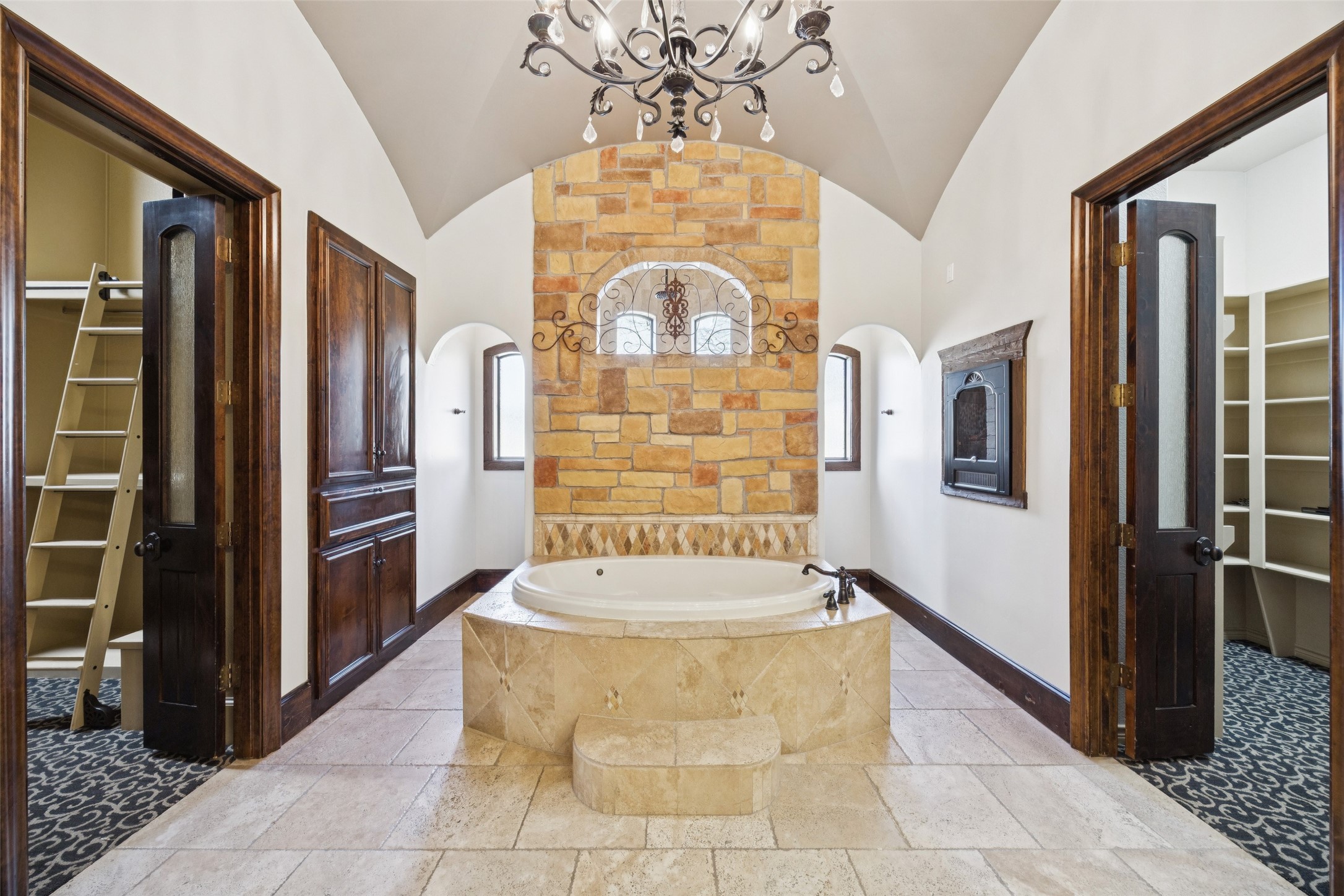 1508 Glenmeade Court