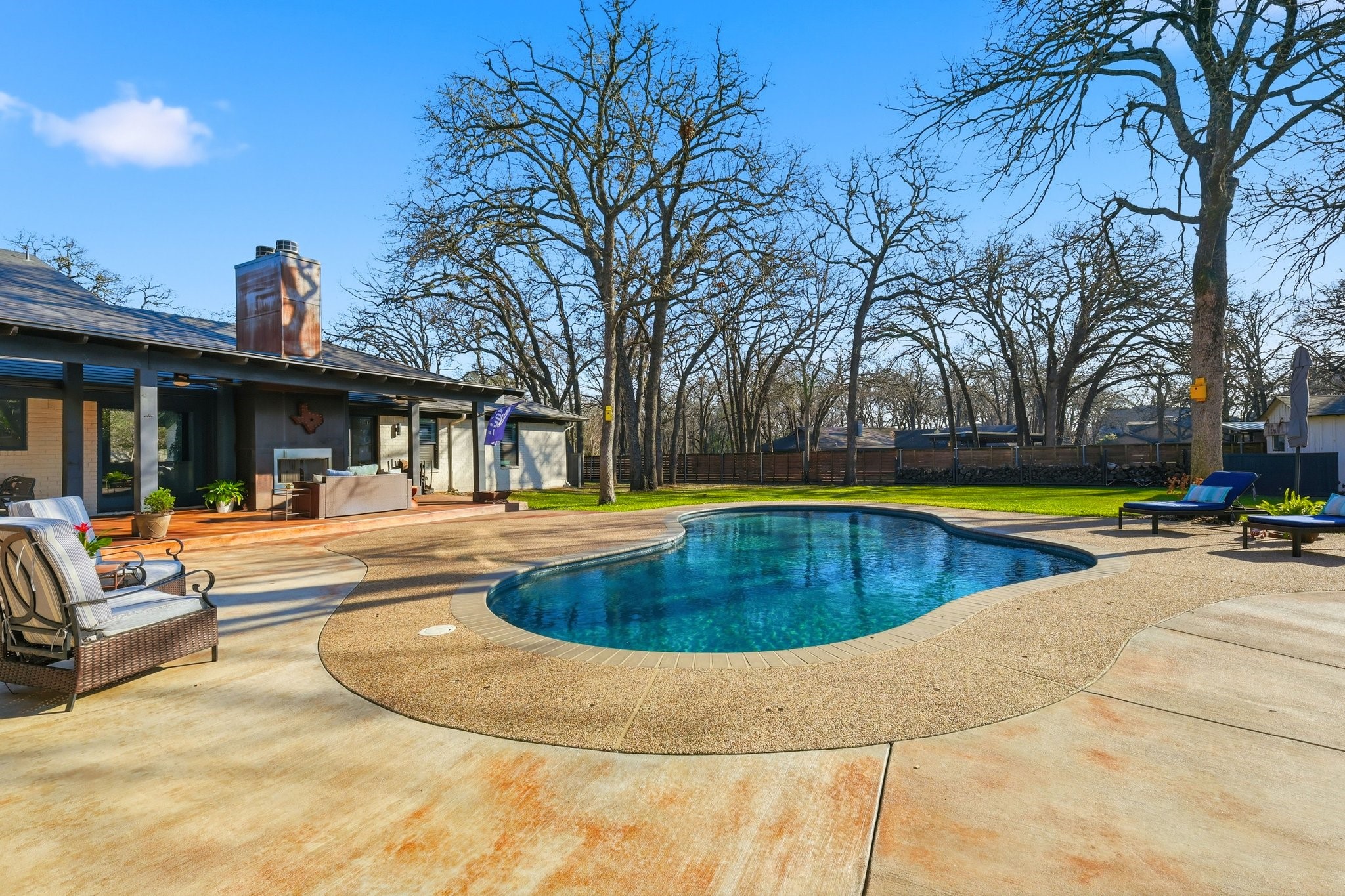 7208 Windswept Trail