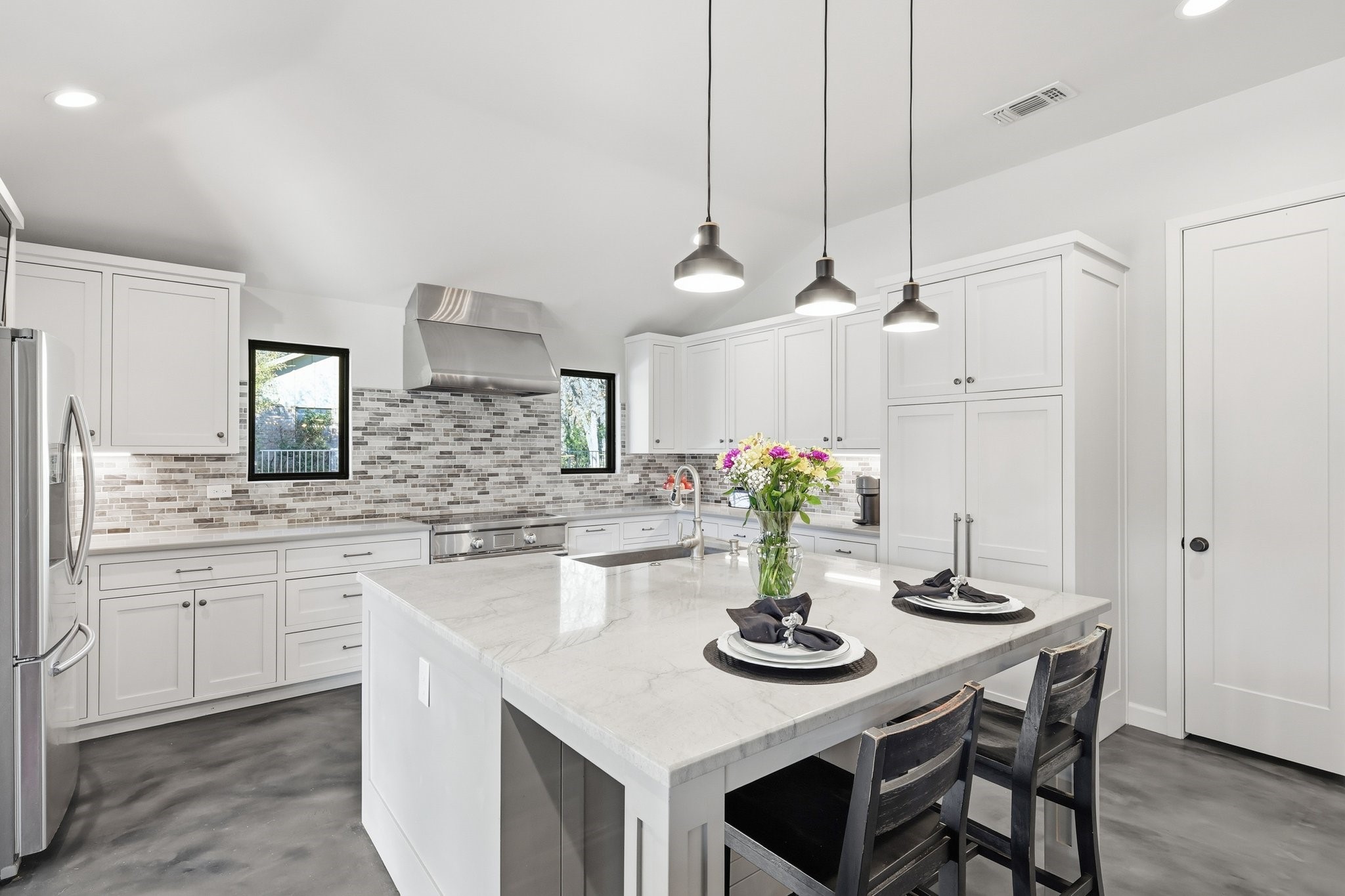 7208 Windswept Trail