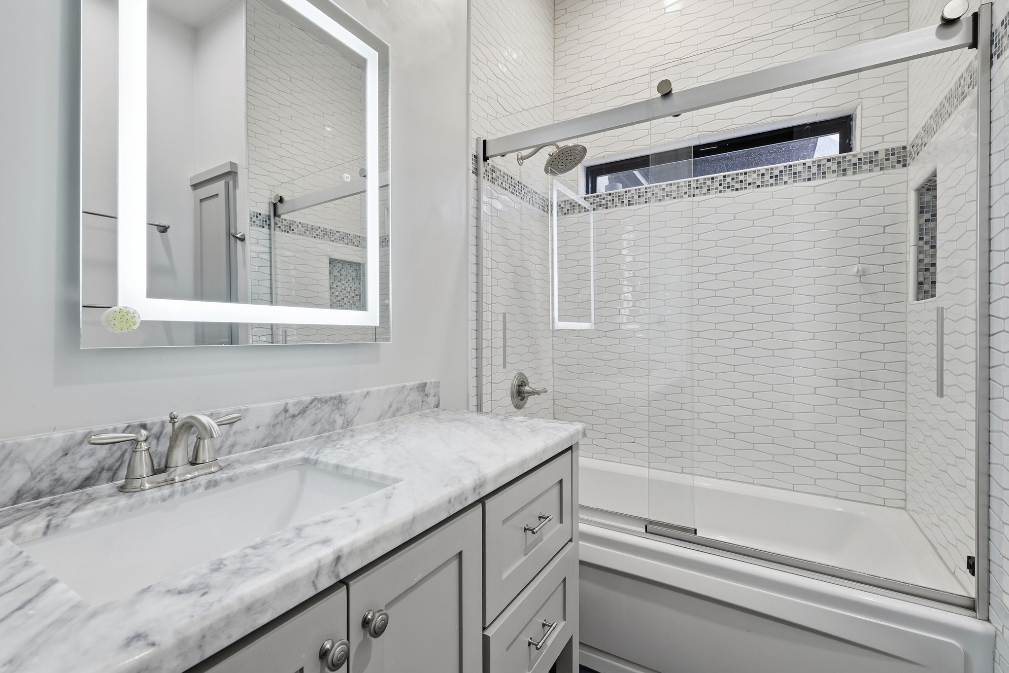 7208 Windswept Trail