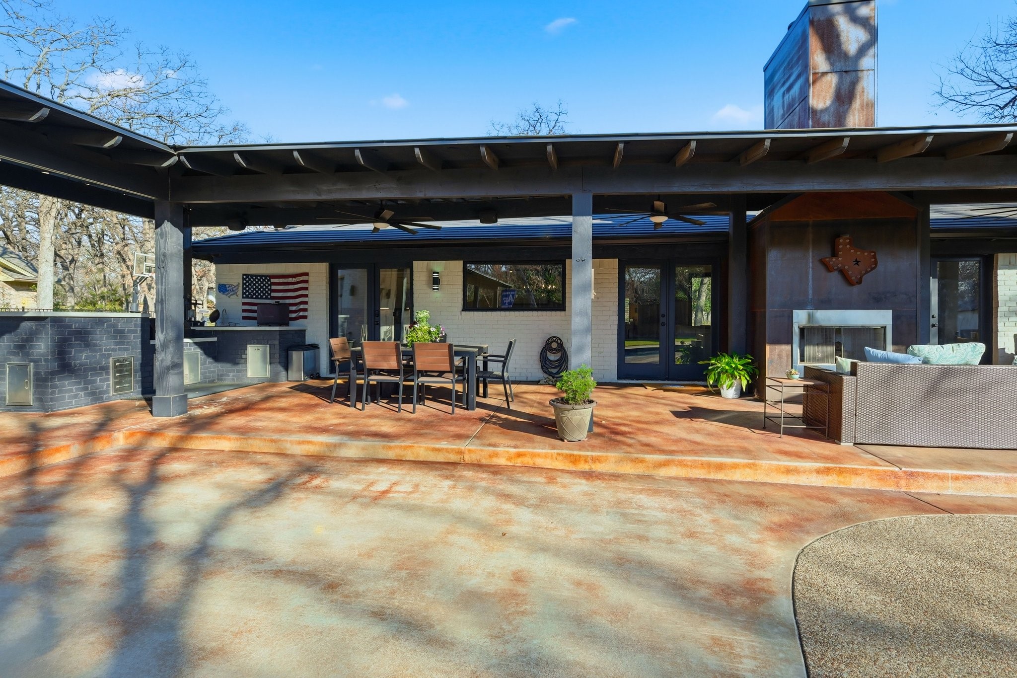 7208 Windswept Trail