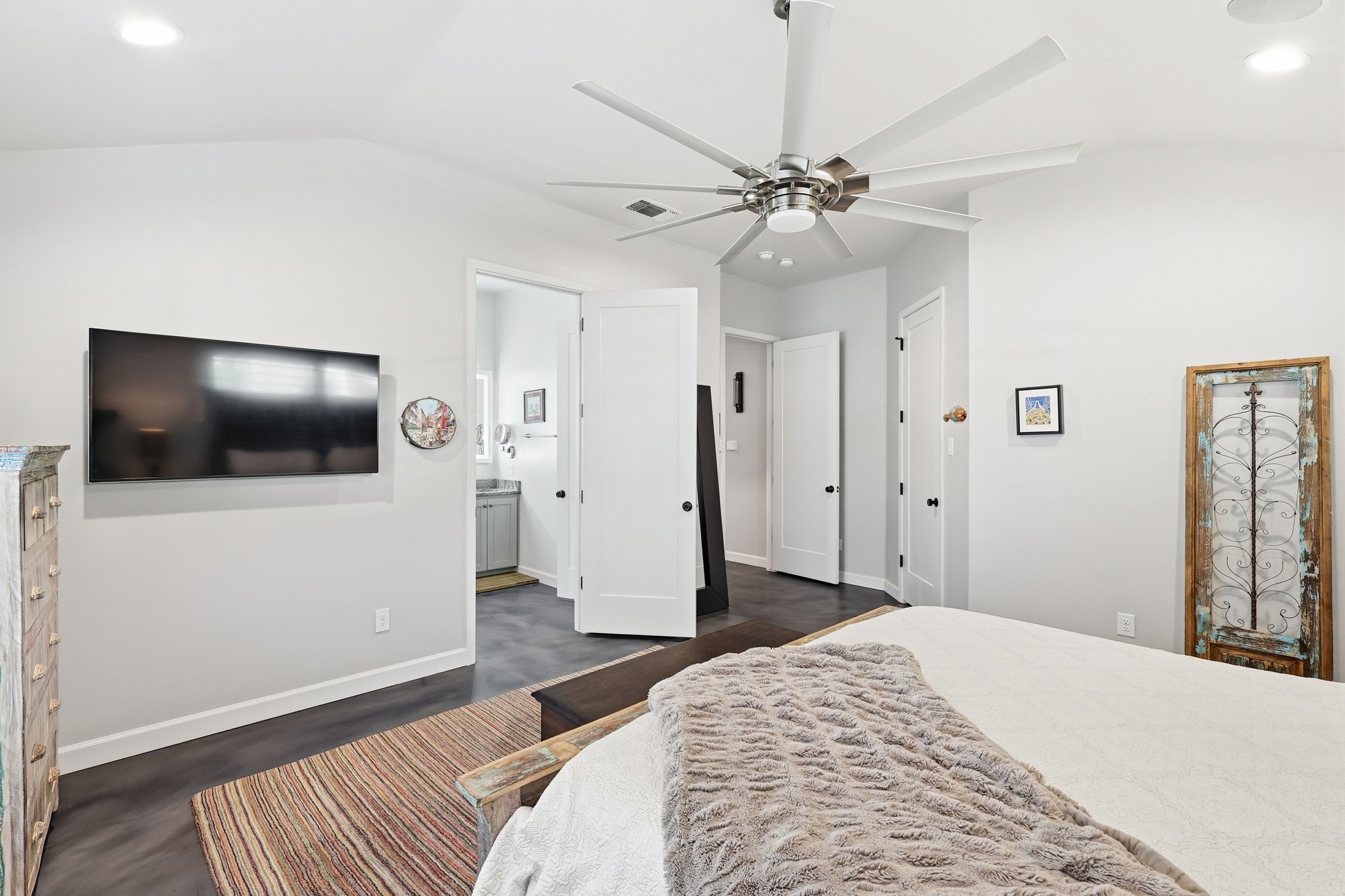 7208 Windswept Trail