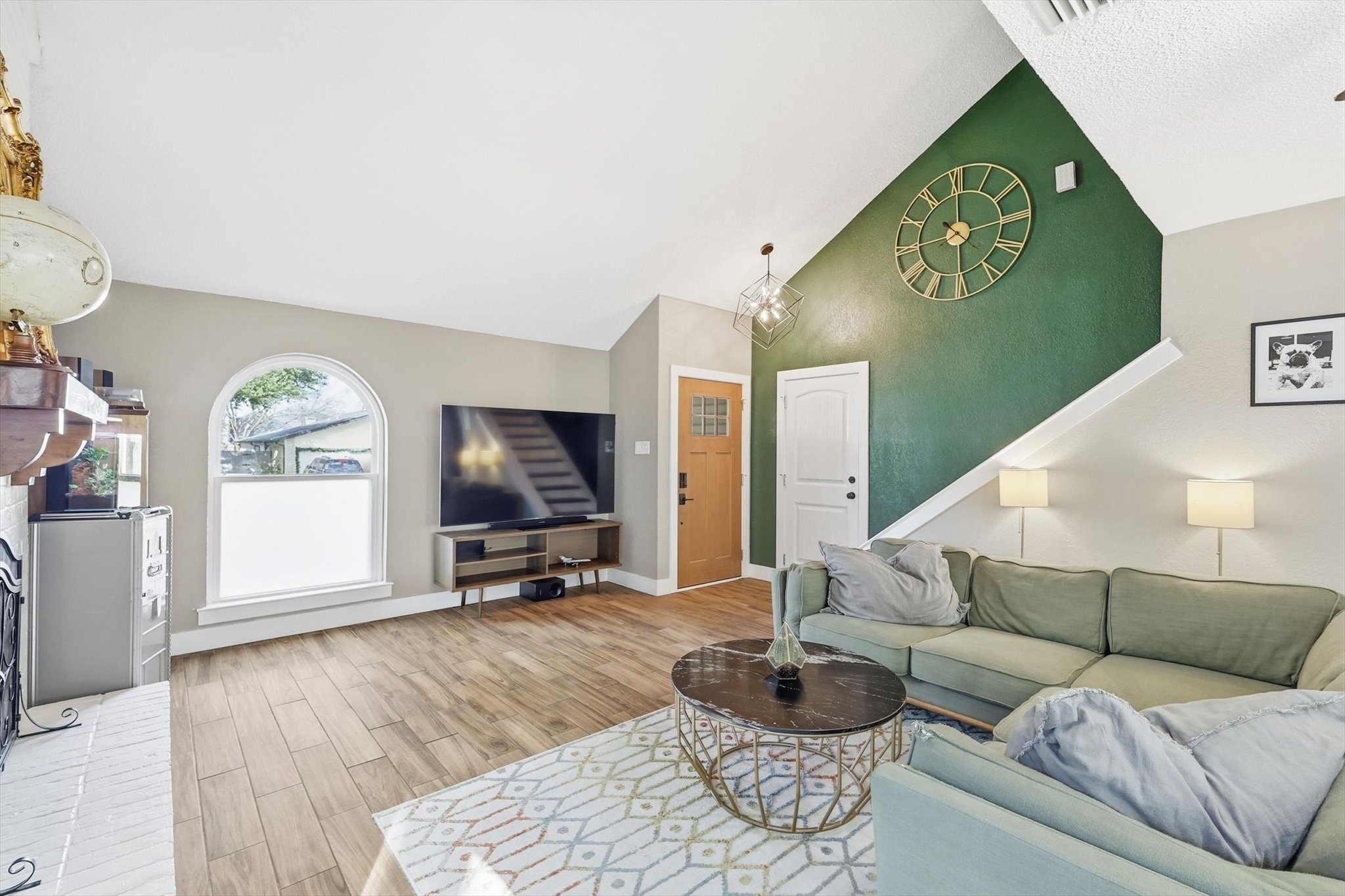 3036 Old Orchard Lane