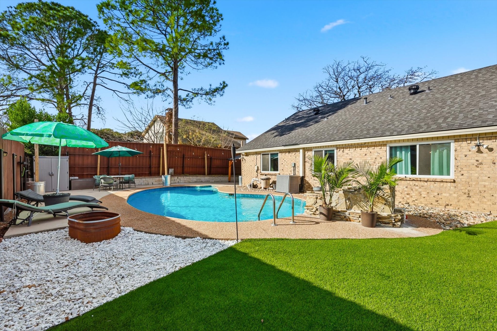 3036 Old Orchard Lane