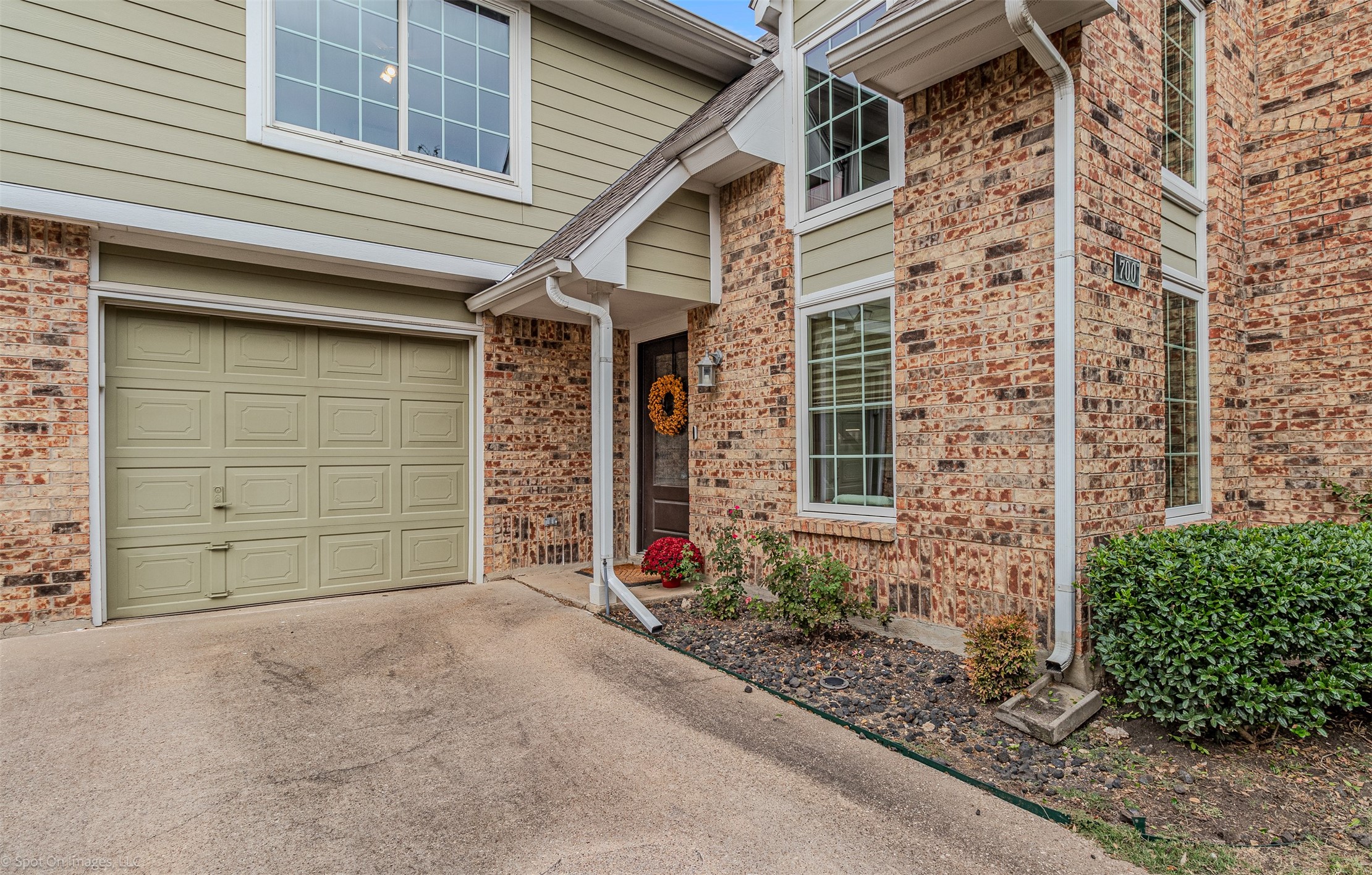 700 Silverstone Lane