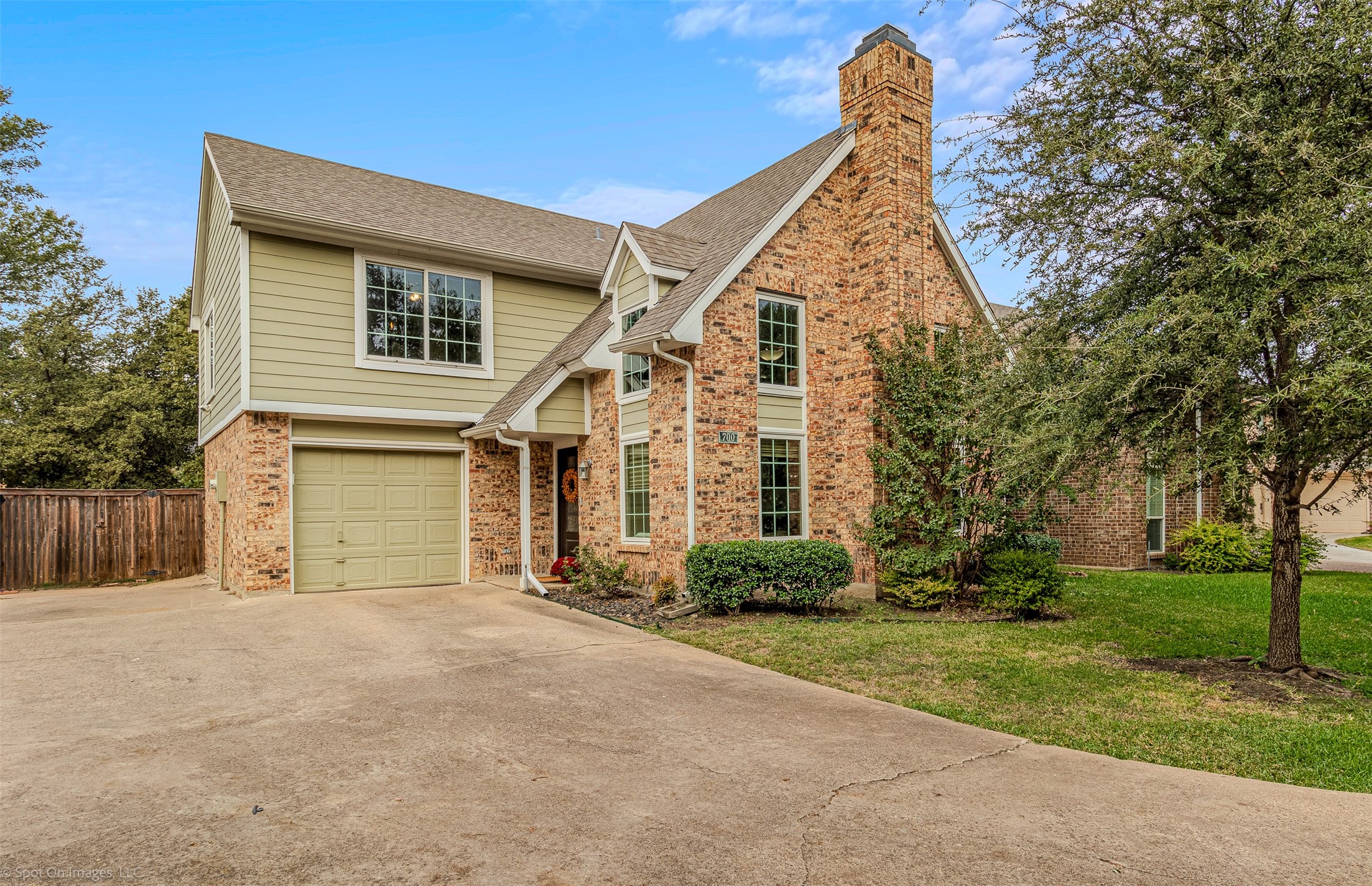700 Silverstone Lane