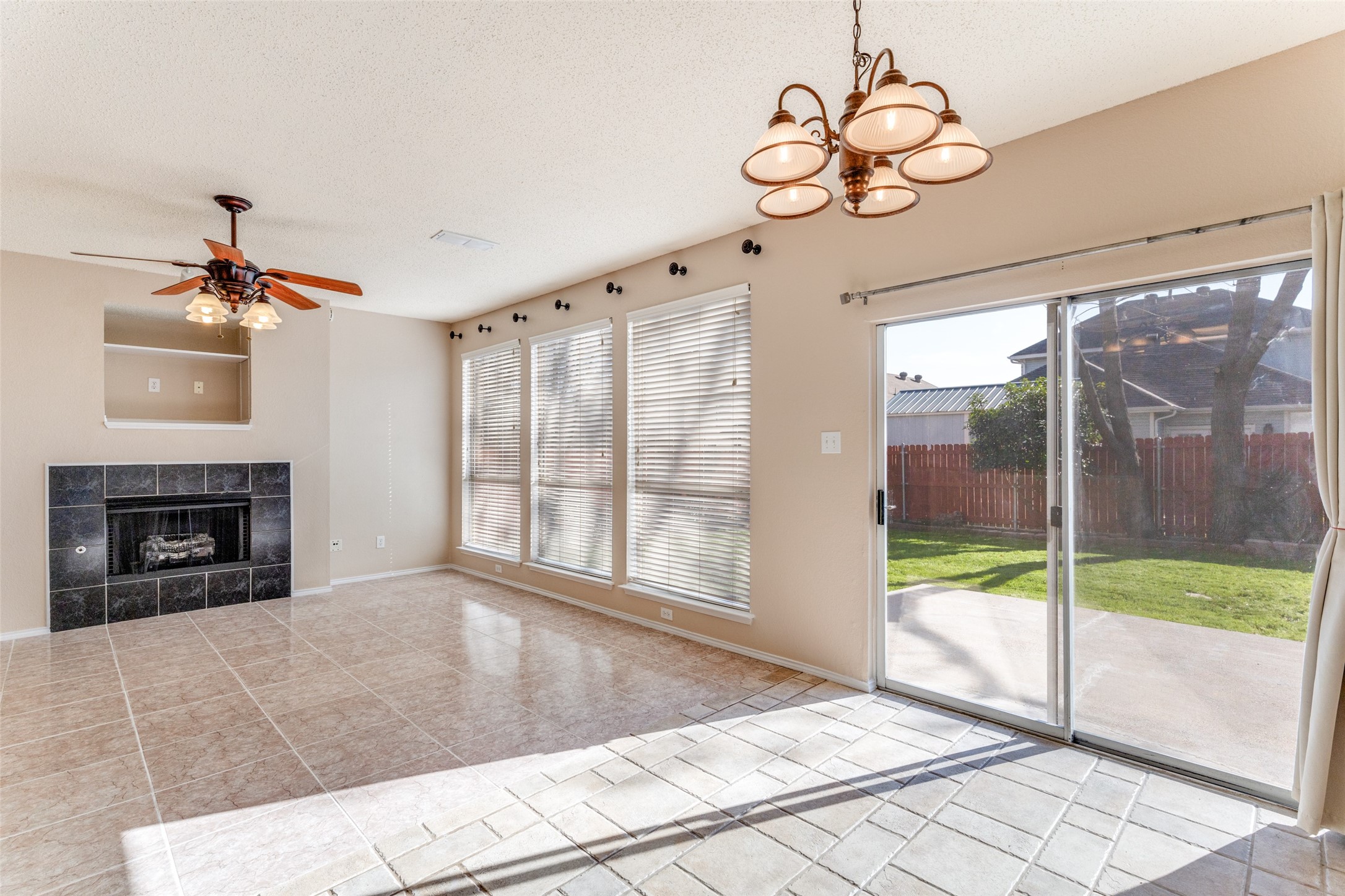 5020 Glenscape Trail