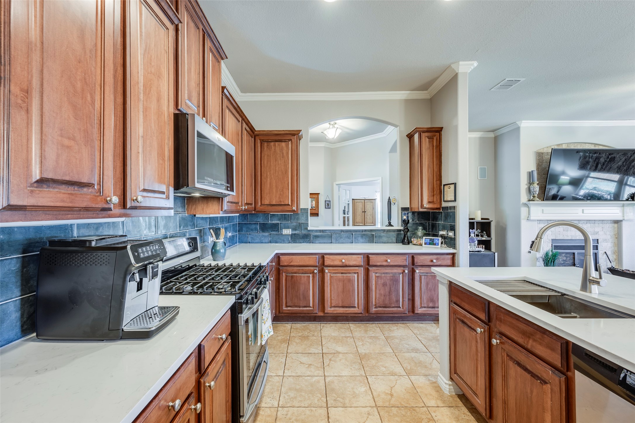 15625 Gatehouse Drive