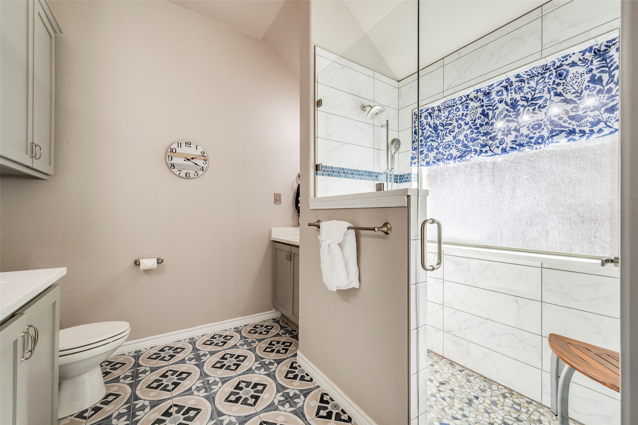 15625 Gatehouse Drive