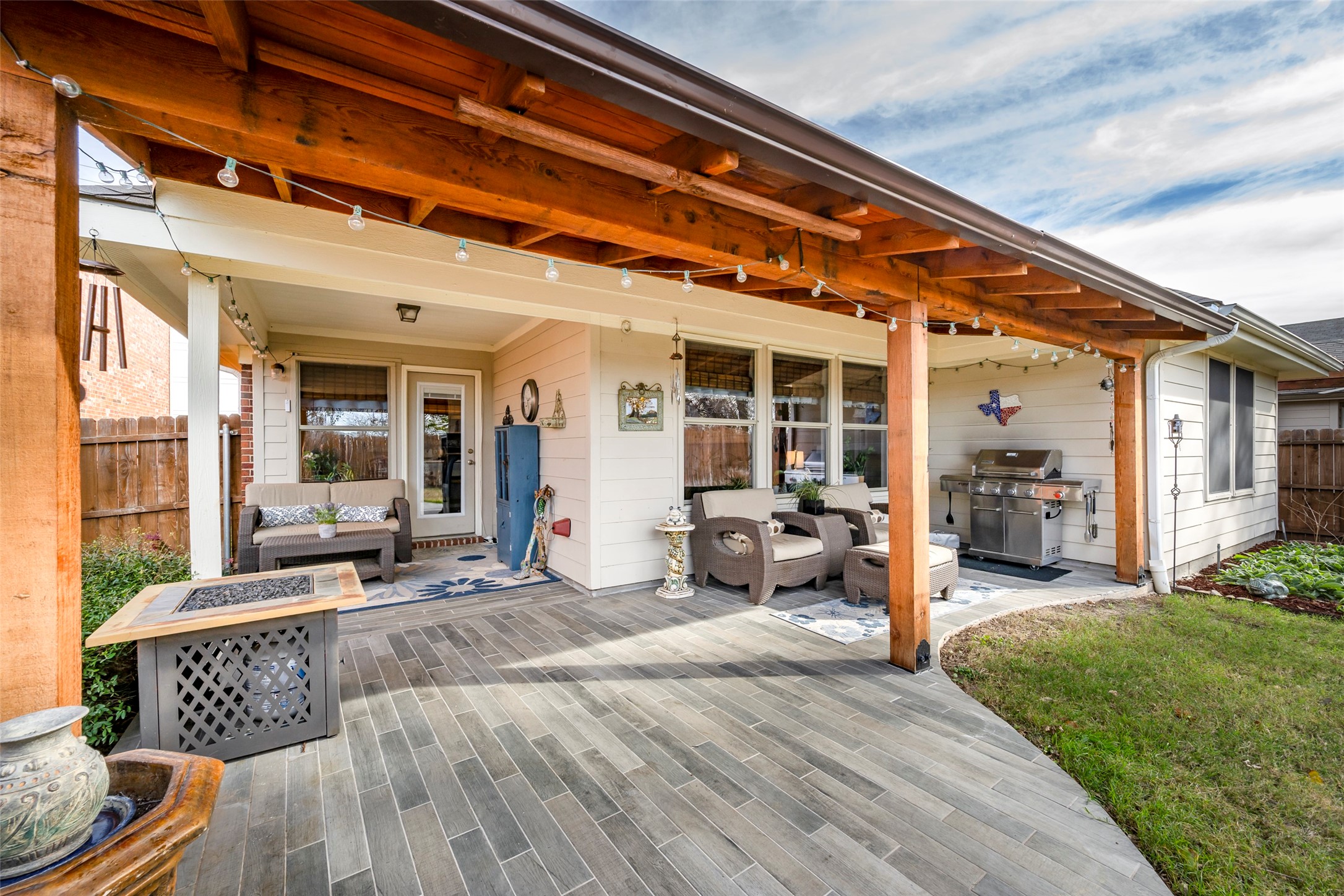 15625 Gatehouse Drive