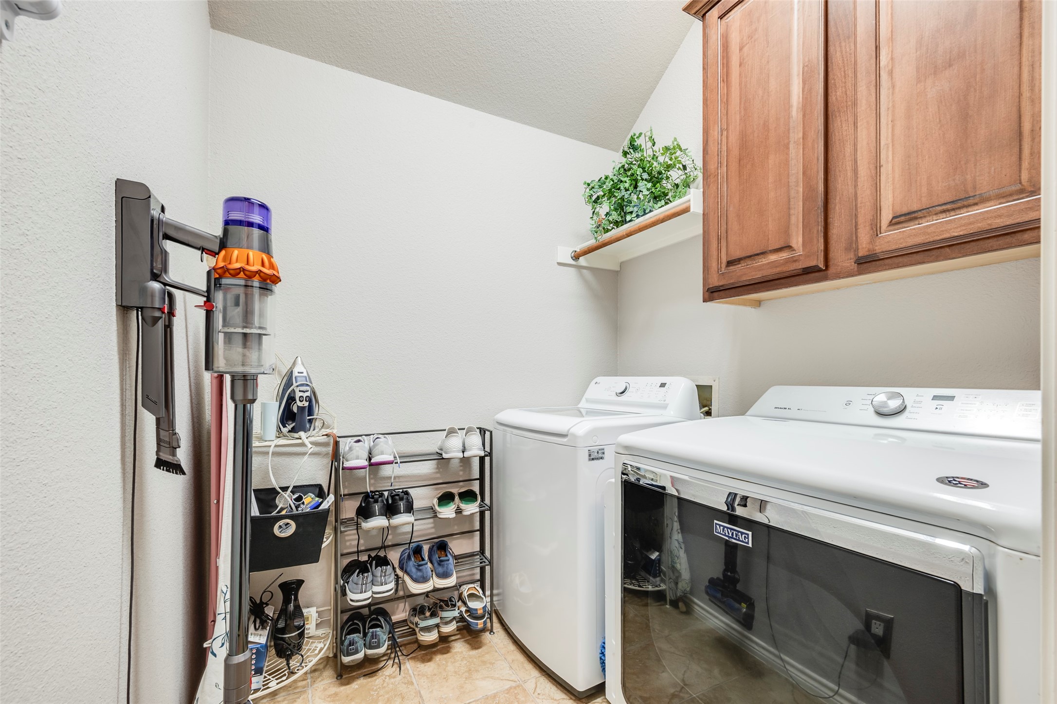 15625 Gatehouse Drive