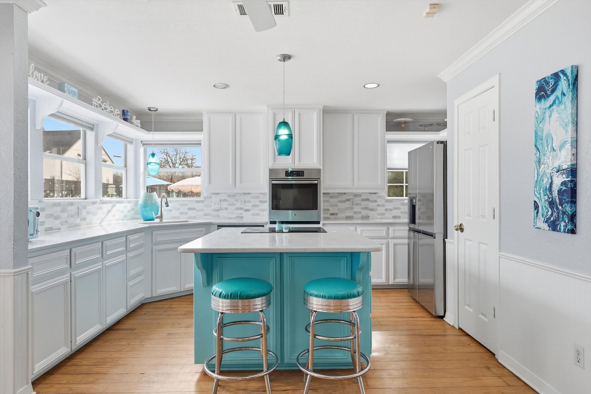 1606 Treehouse Lane N