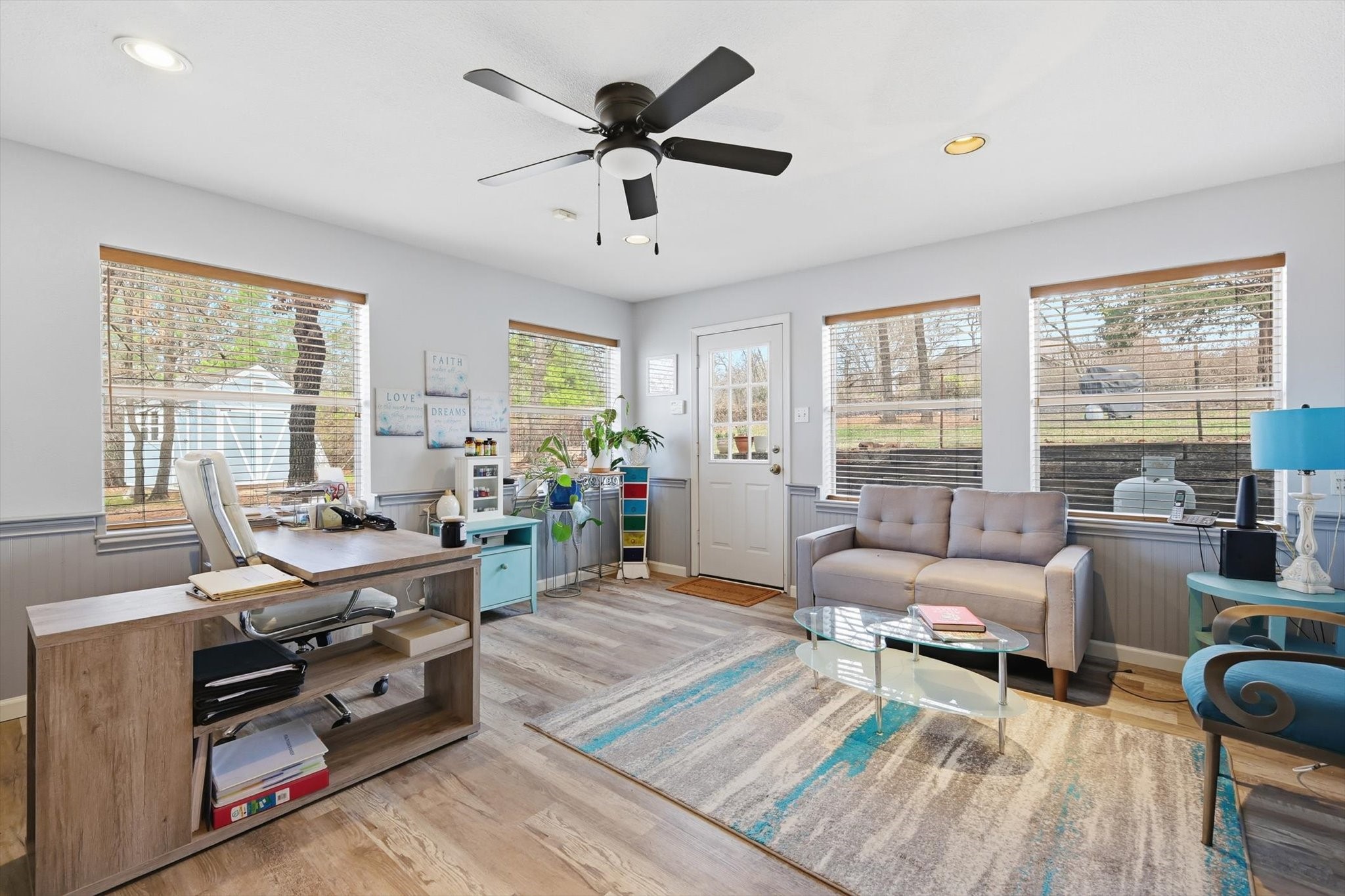 1606 Treehouse Lane N