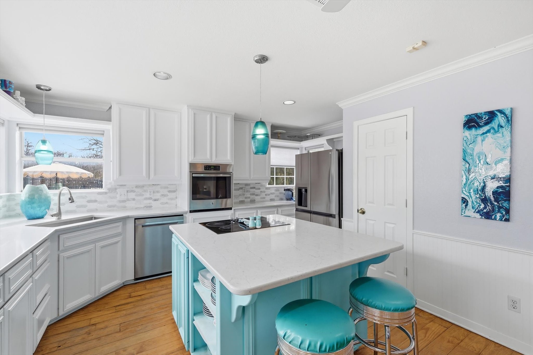 1606 Treehouse Lane N