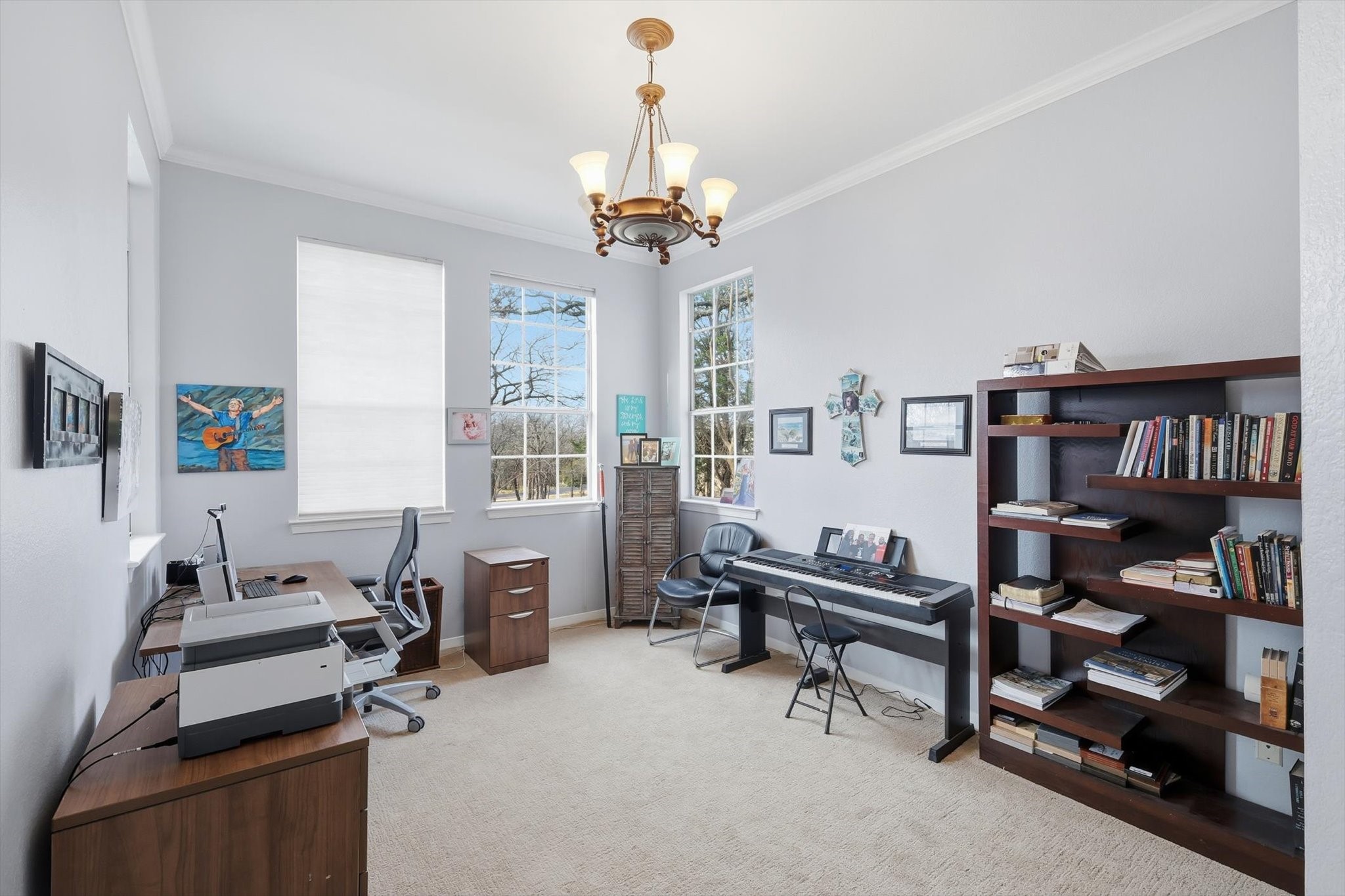 1606 Treehouse Lane N