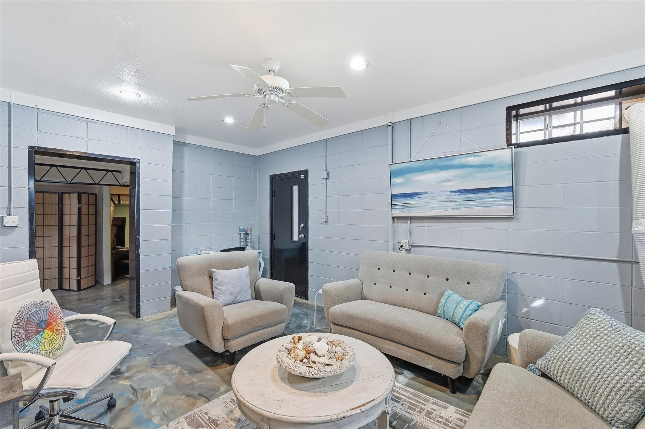 1606 Treehouse Lane N