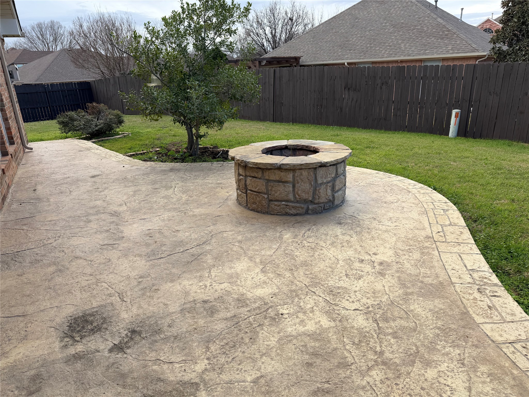 8617 Shadow Trace Drive