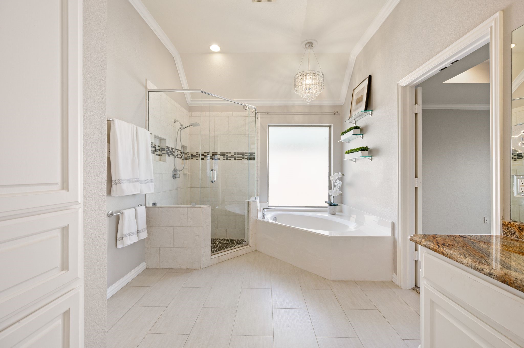 7805 Shady Oaks Drive