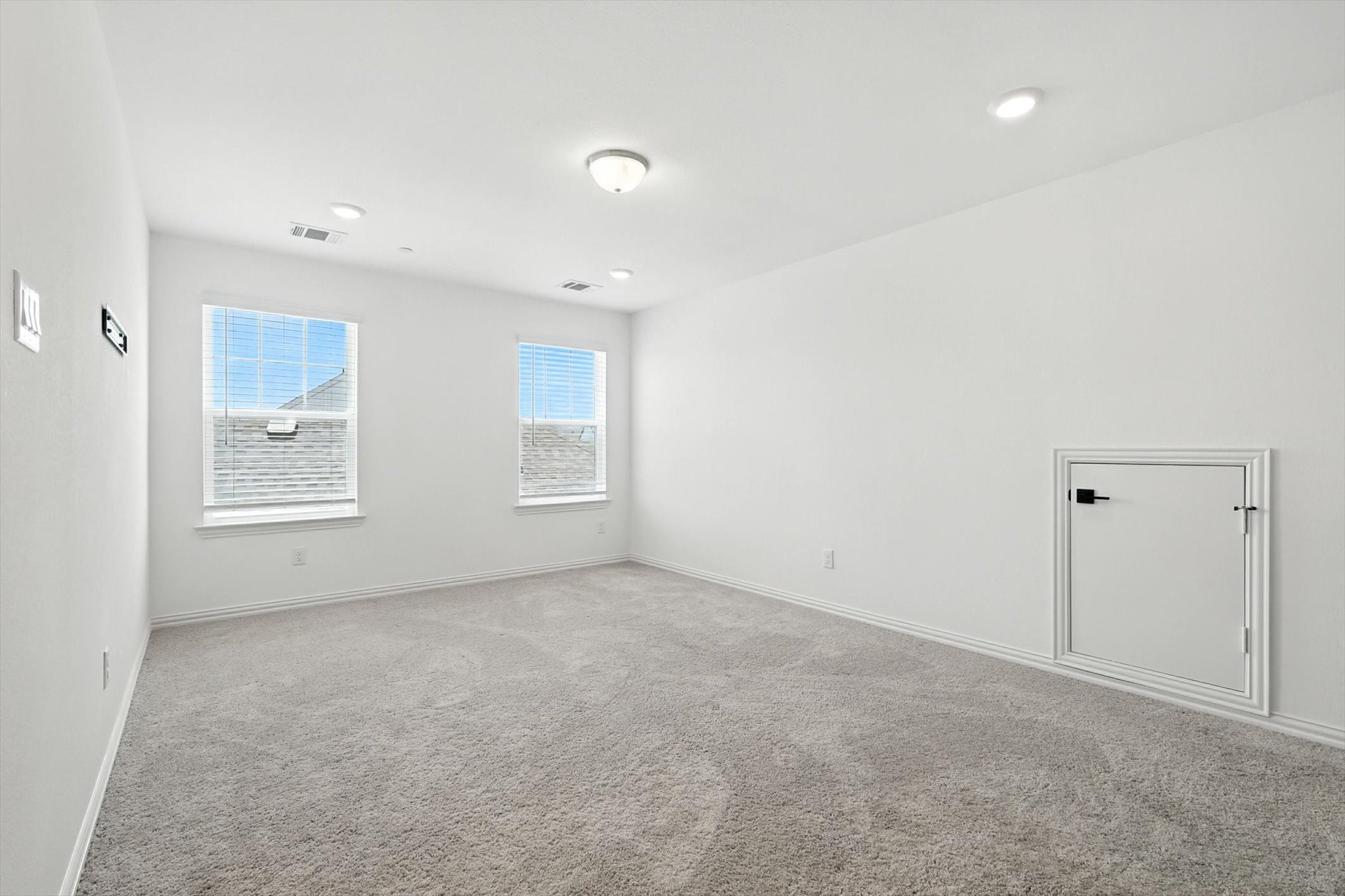 4352 Henderson Avenue