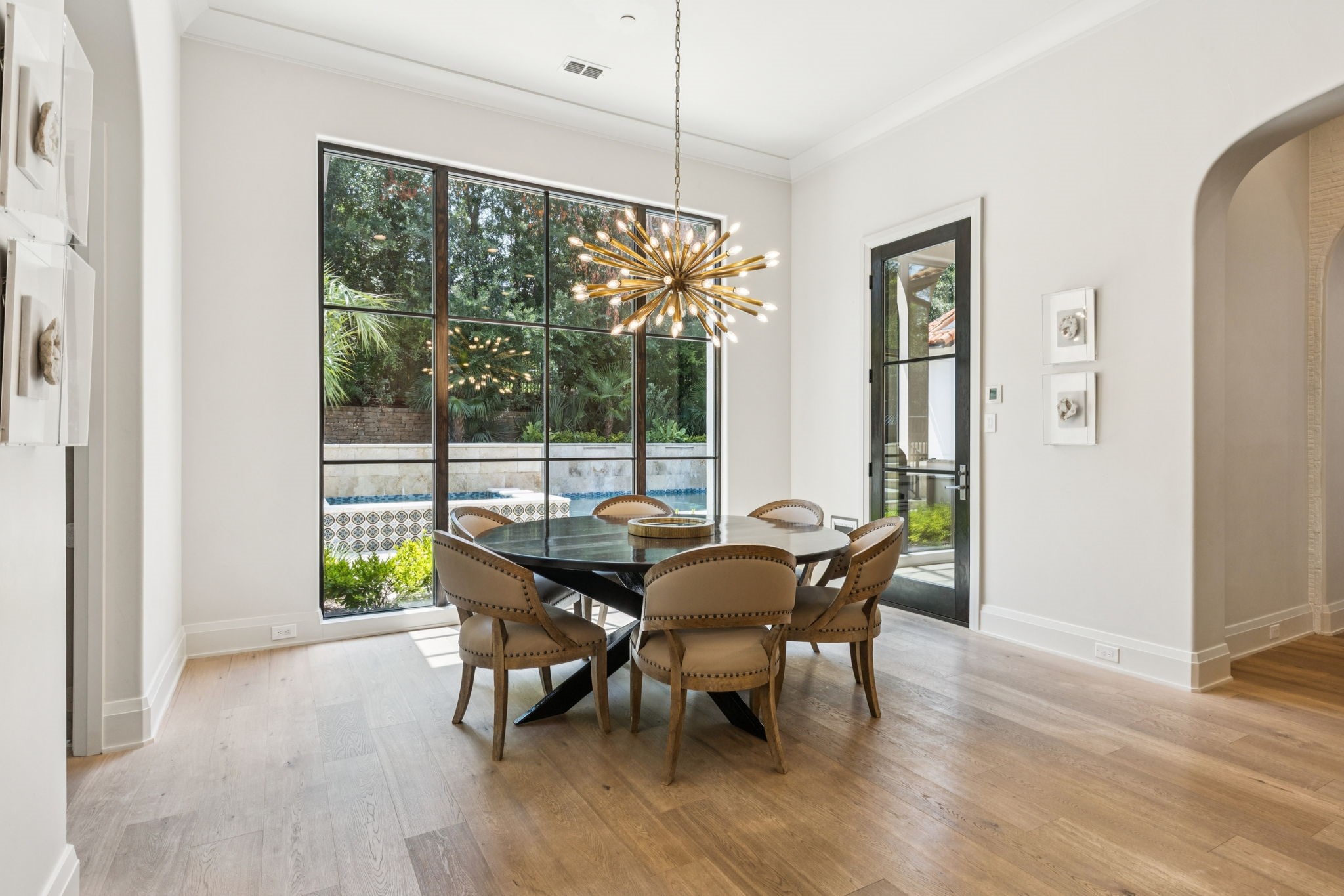 1402 Fountain Grass Court