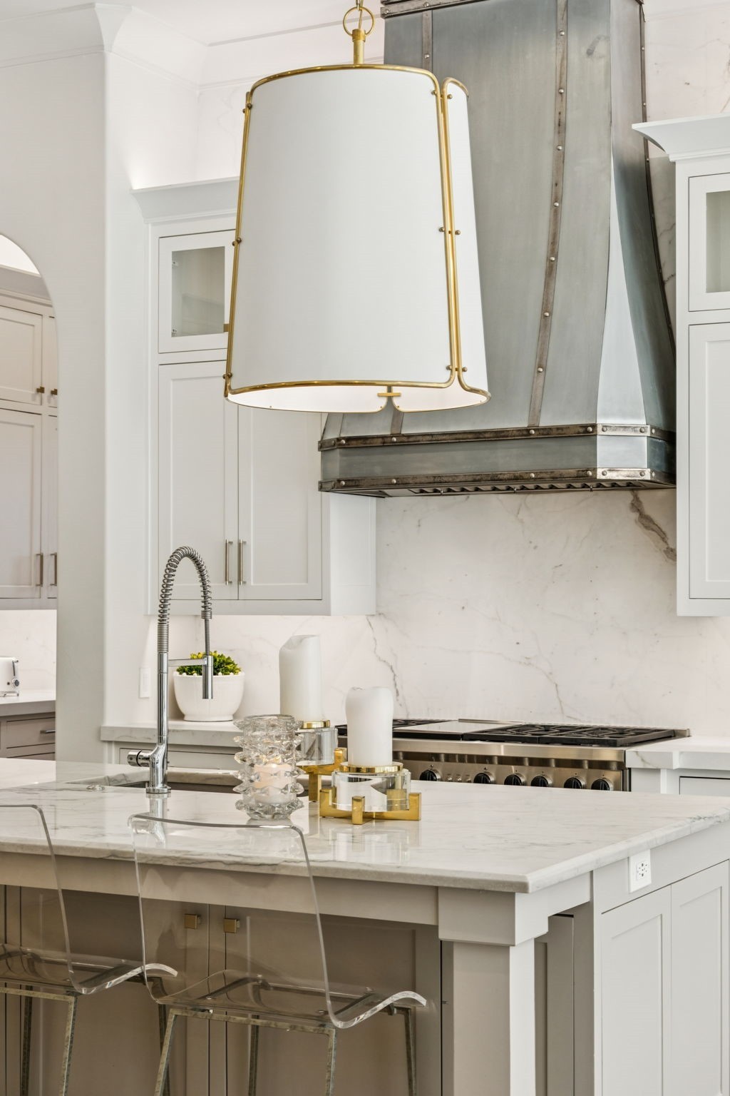 1402 Fountain Grass Court