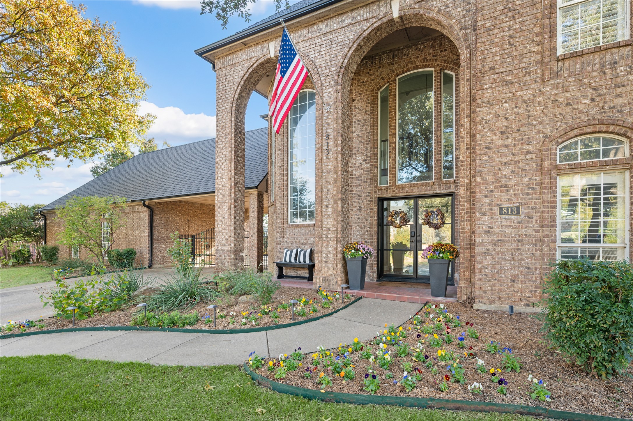 813 Pearl Drive