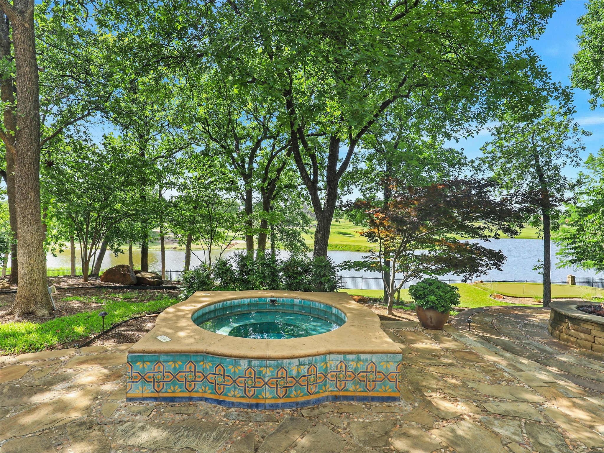 1110 Post Oak Place