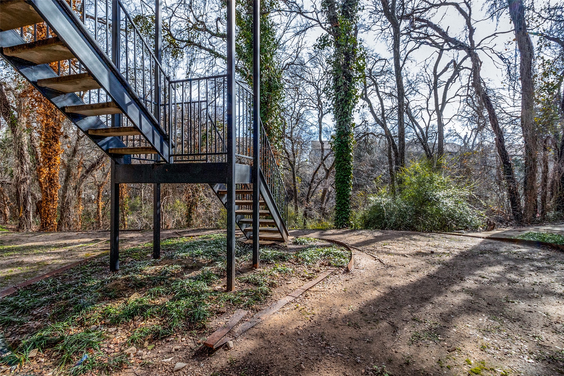 9747 Whitehurst Drive 150