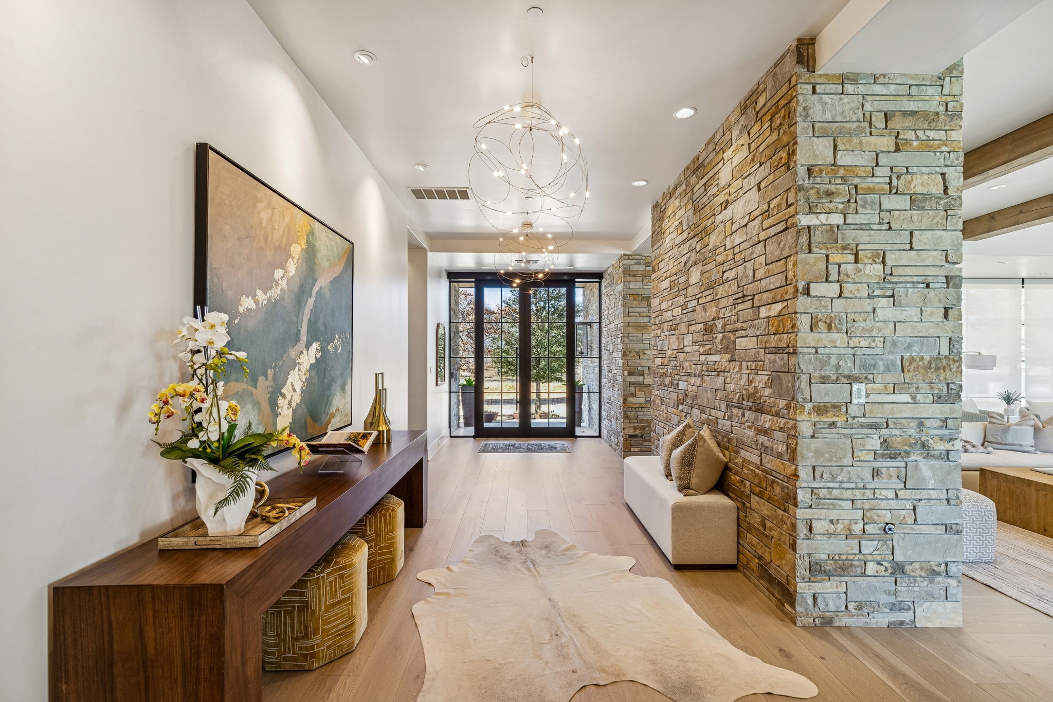 1502 Bluffview Drive