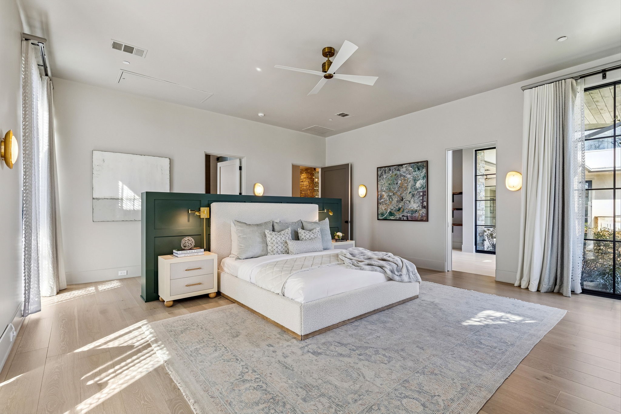 1502 Bluffview Drive