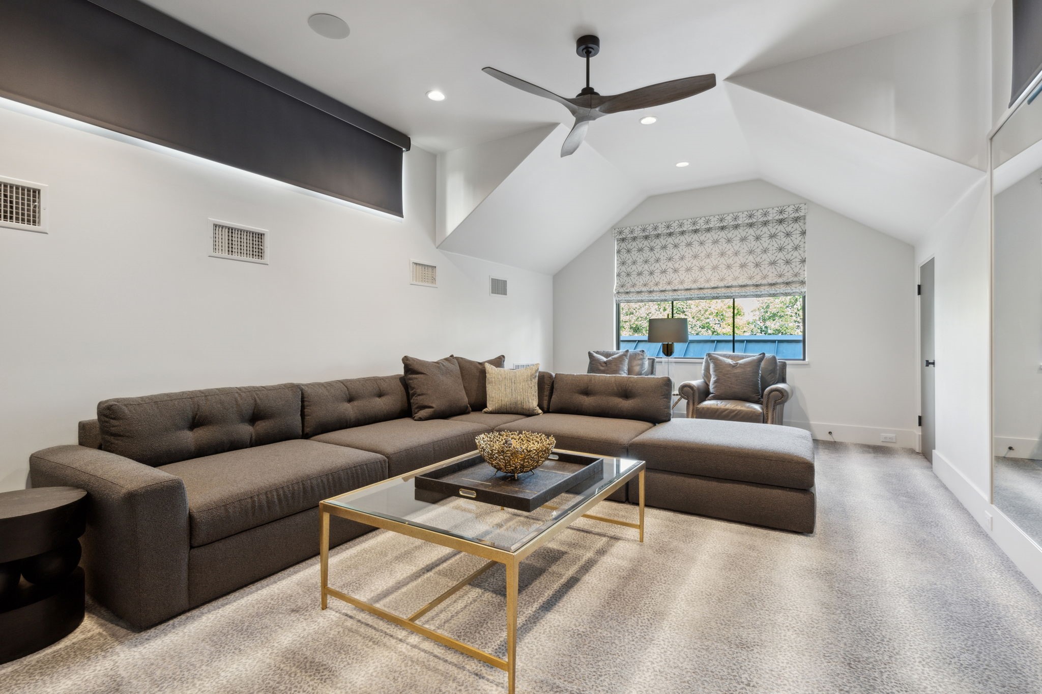 1502 Bluffview Drive