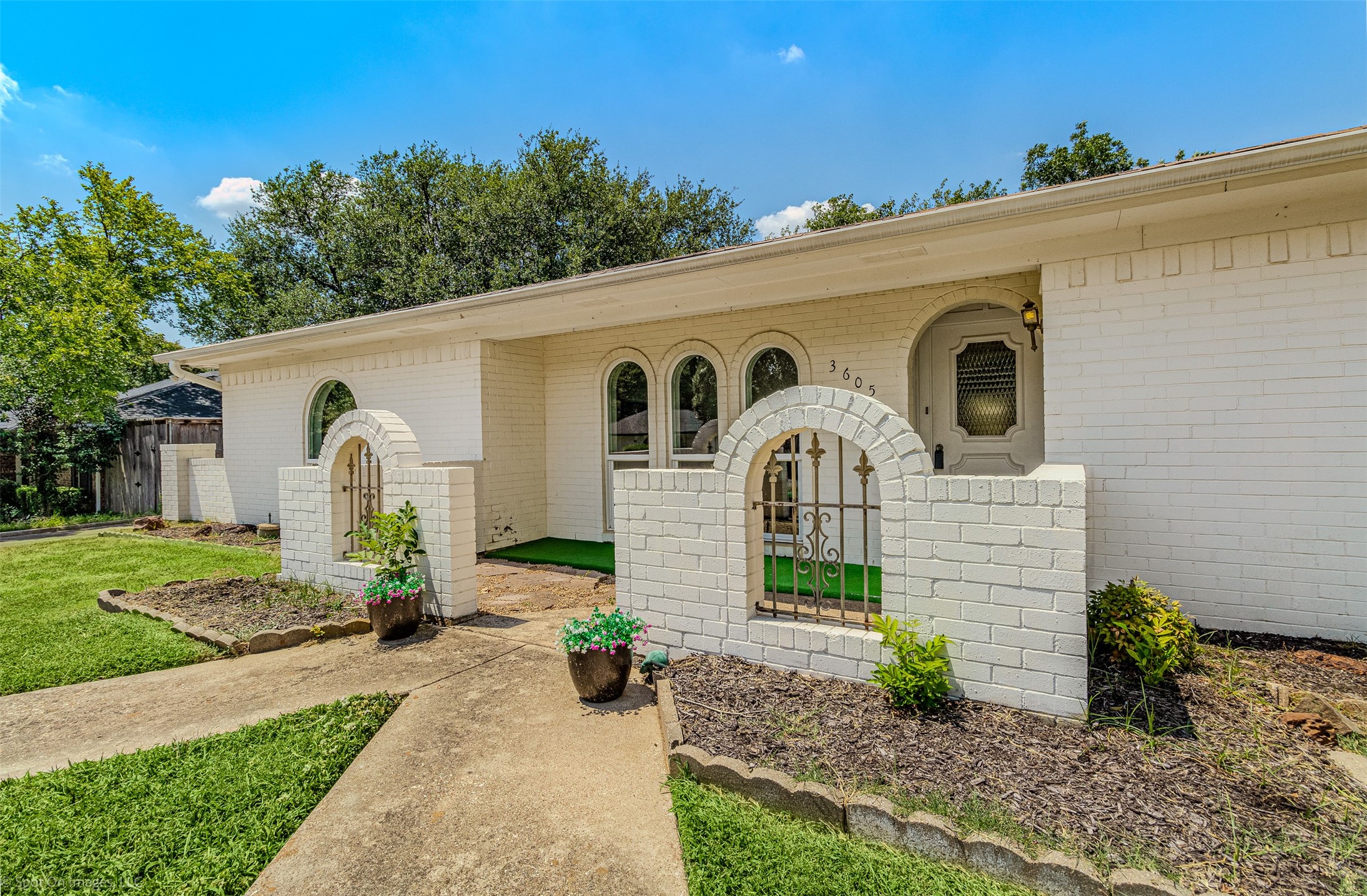 3605 Spring Valley Drive