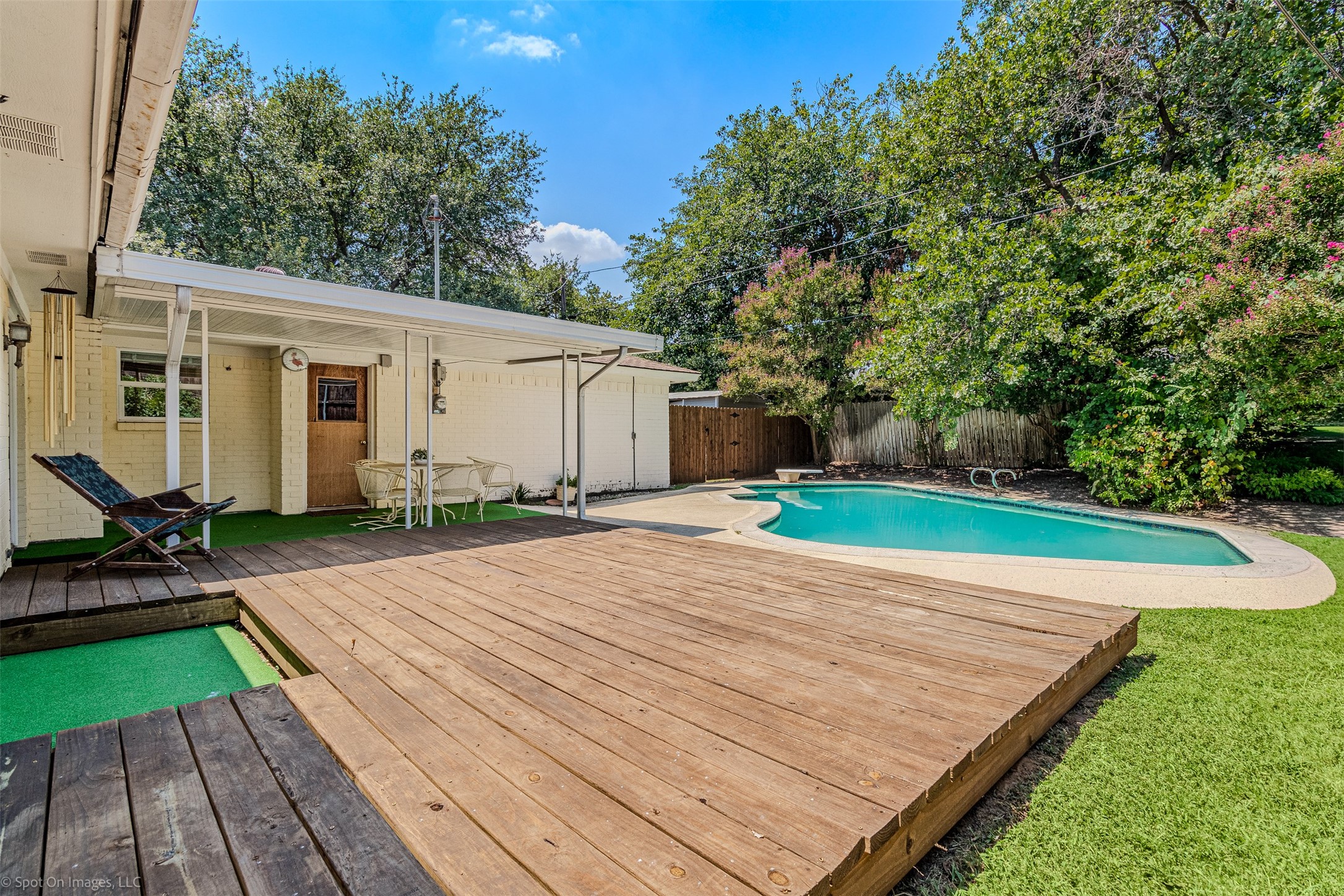 3605 Spring Valley Drive