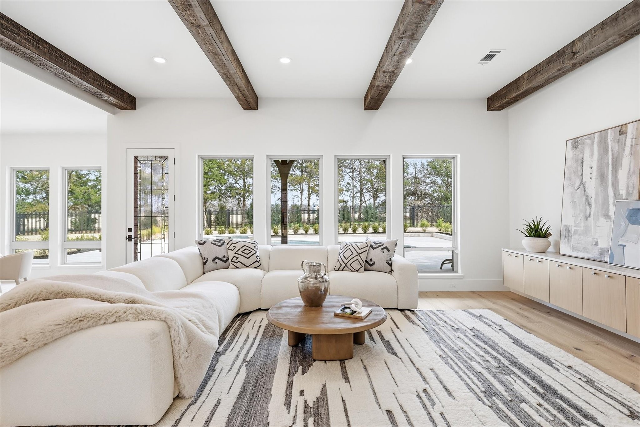 1853 Barrington Court